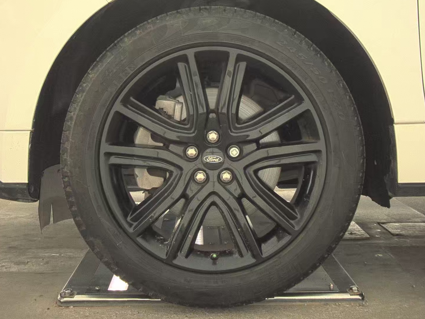 FORD EDGE - 10