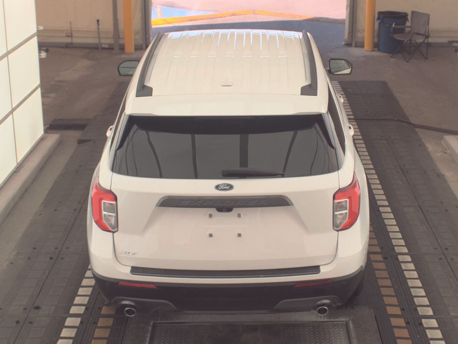 FORD EXPLORER - 7