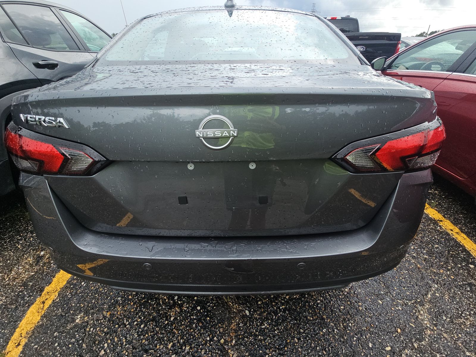 NISSAN VERSA - 6