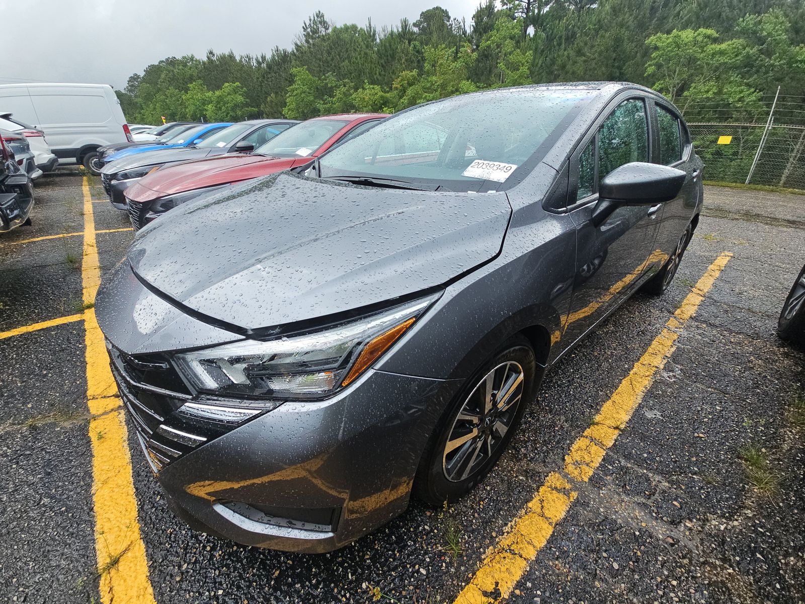 NISSAN VERSA - 1