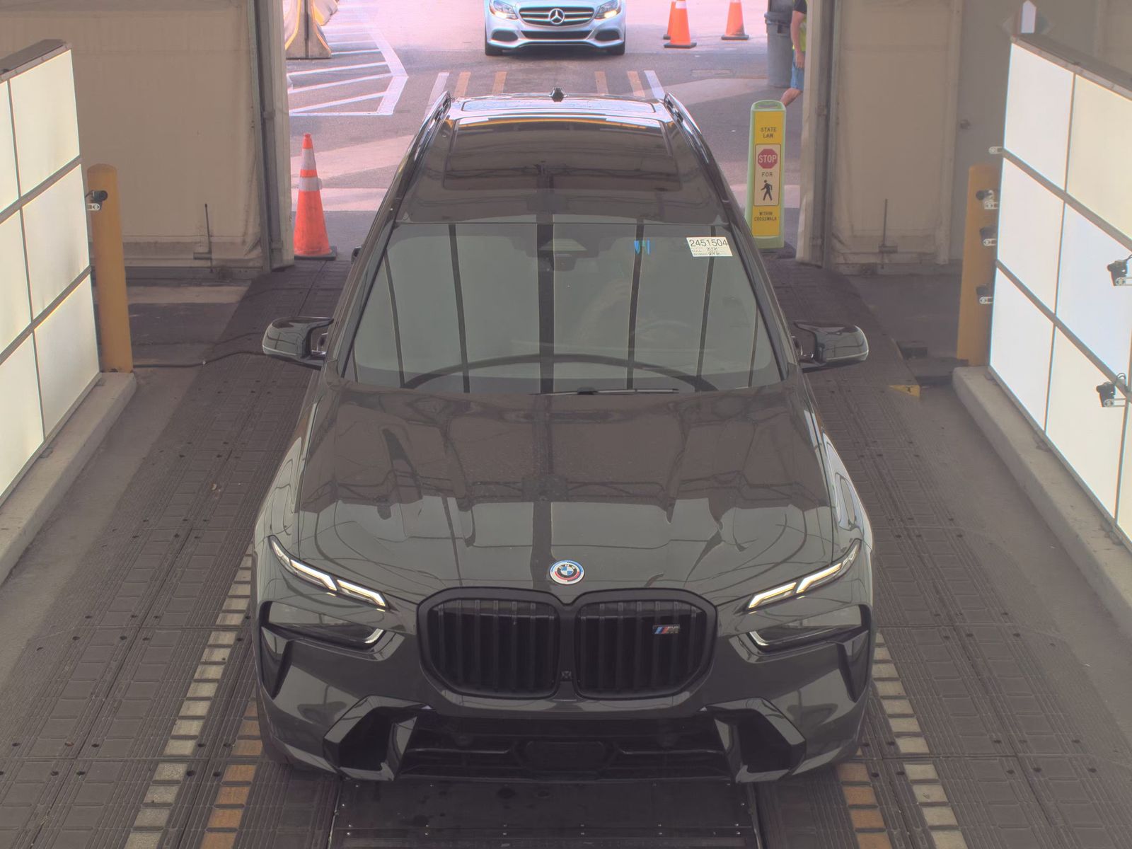 2023 BMW X7 M60i AWD