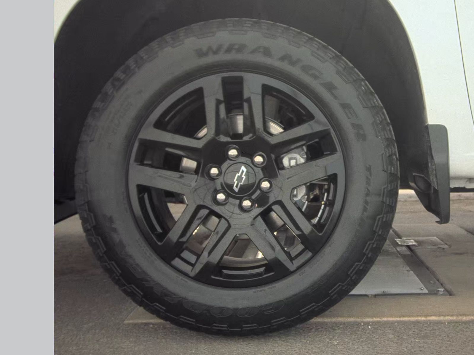 2023 Chevrolet Silverado 1500 RST AWD