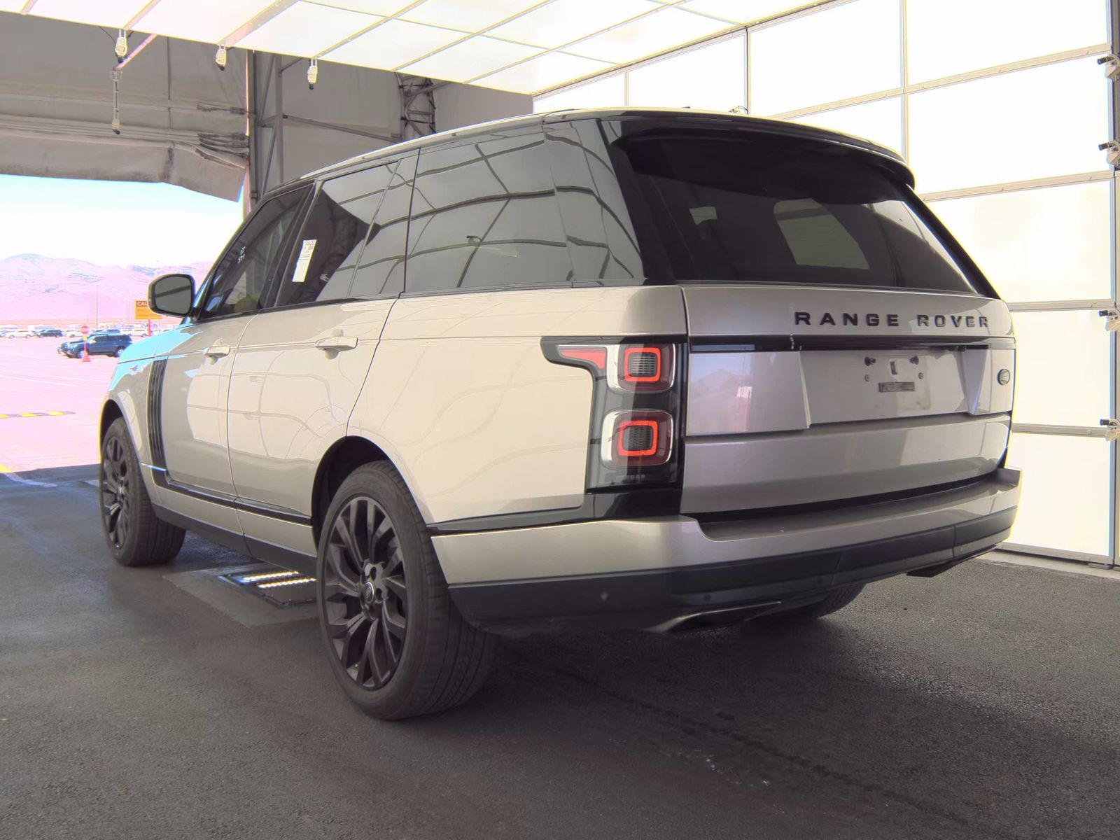 LAND ROVER RANGE ROVER - 9