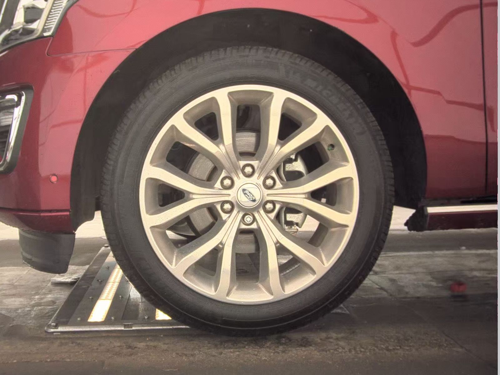 FORD EXPEDITION - 10