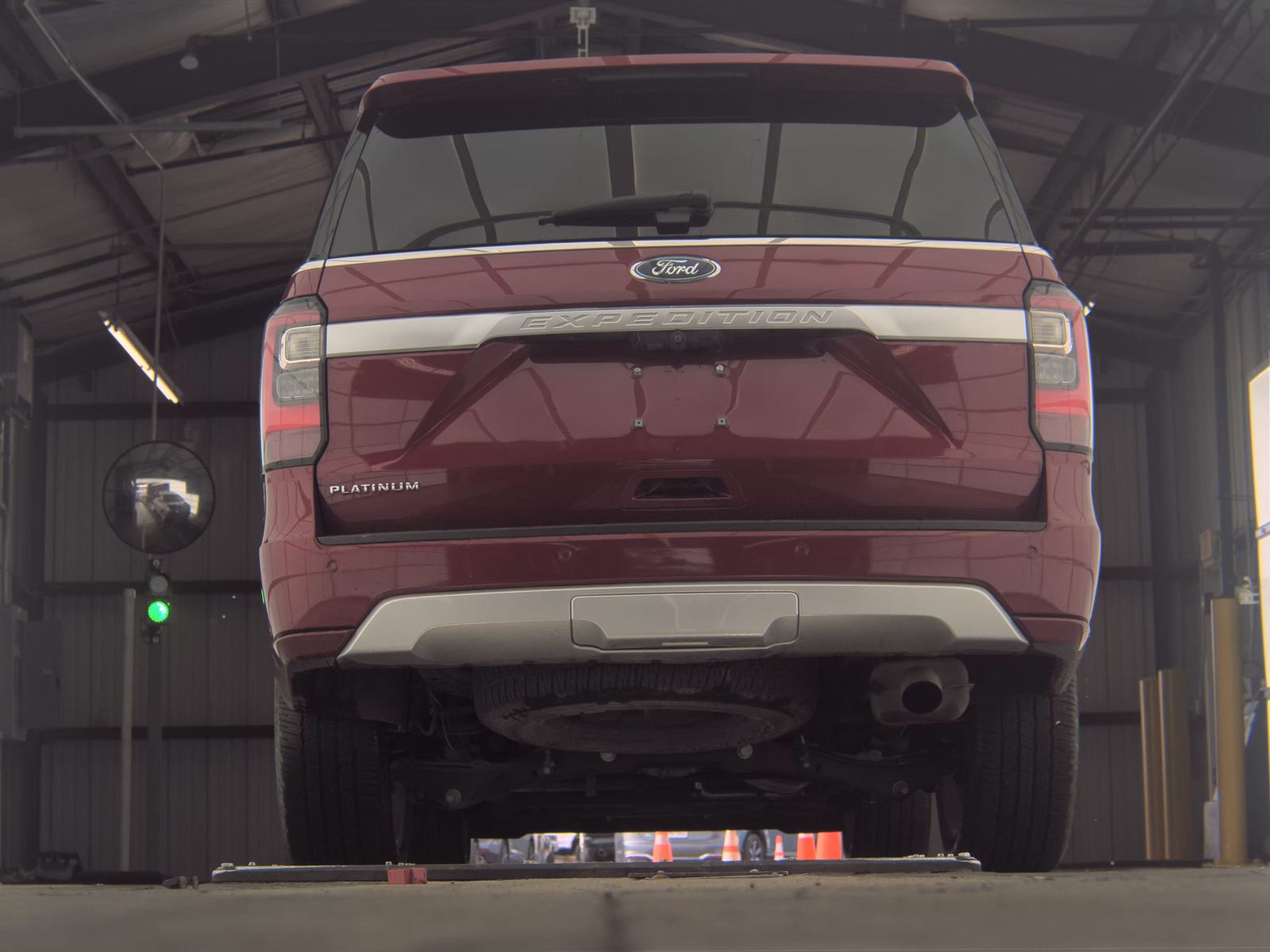 FORD EXPEDITION - 8