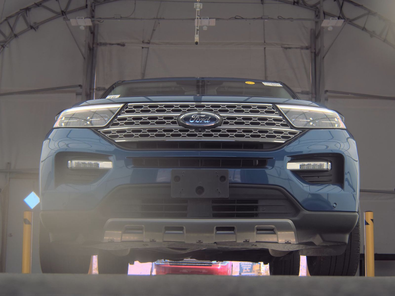 FORD EXPLORER - 4