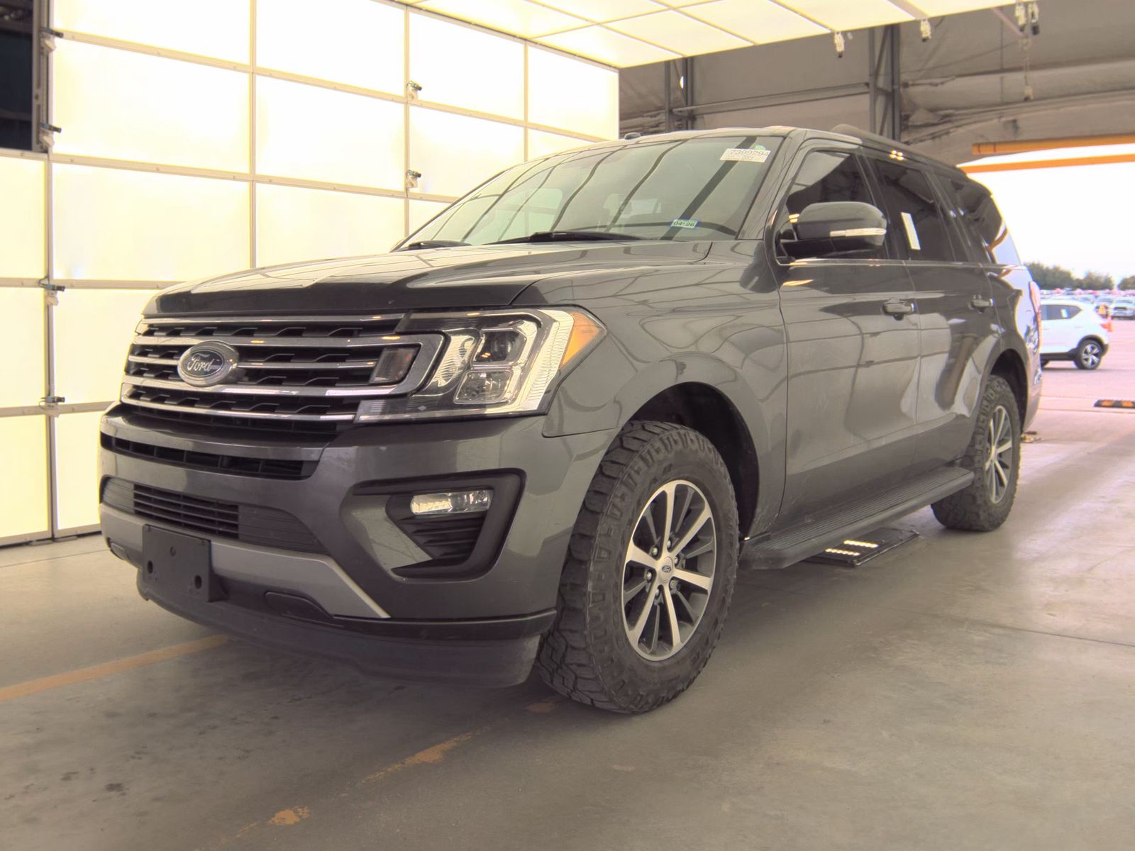 FORD EXPEDITION - 1