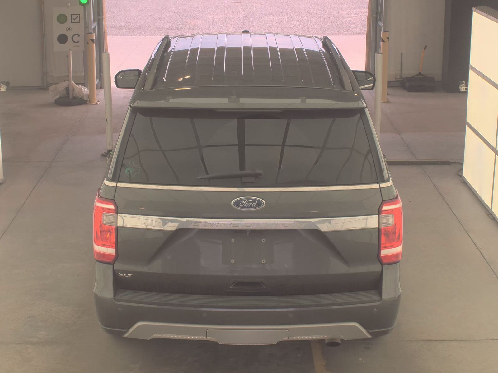 FORD EXPEDITION - 7