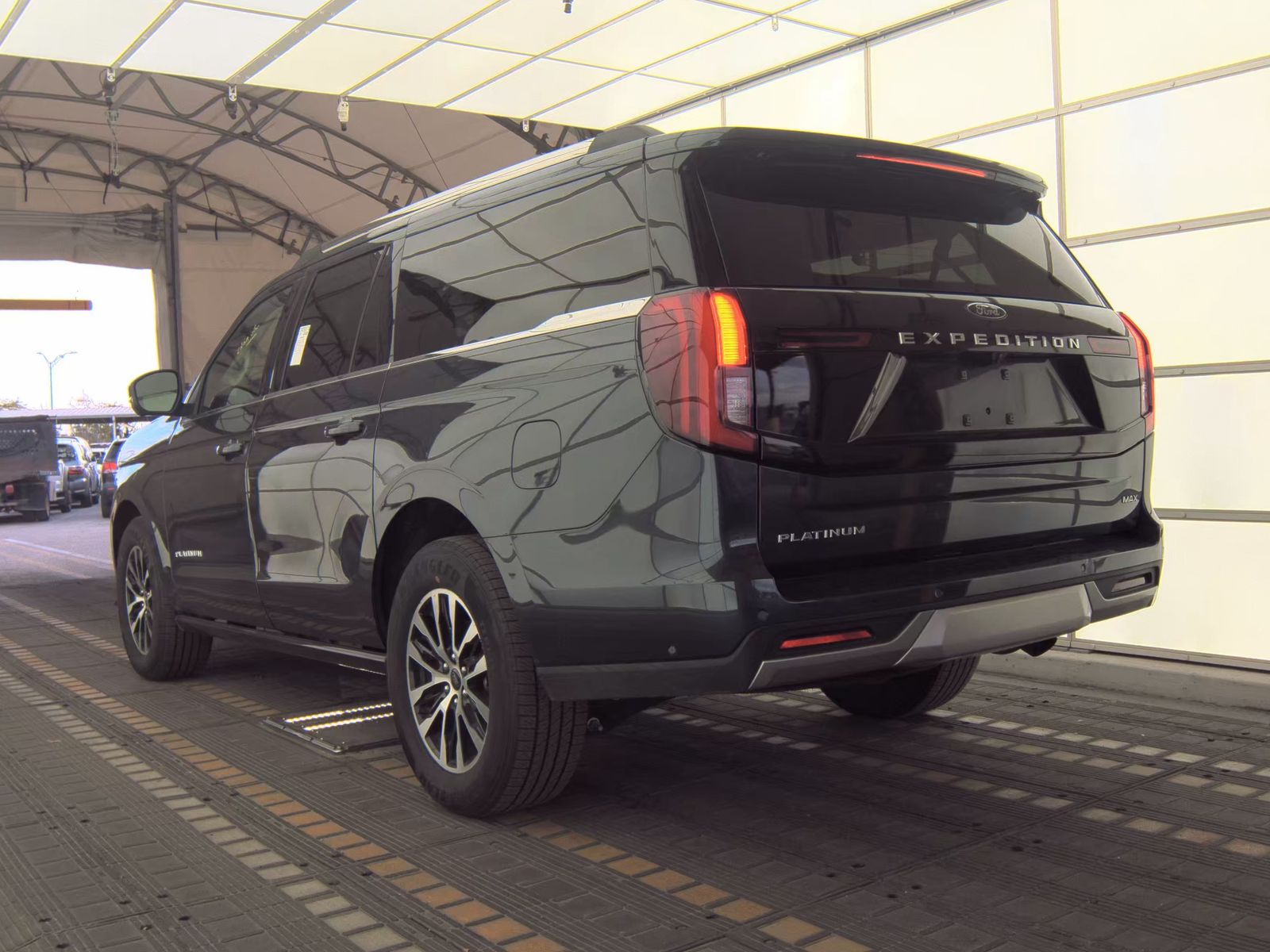 FORD EXPEDITION MAX - 9