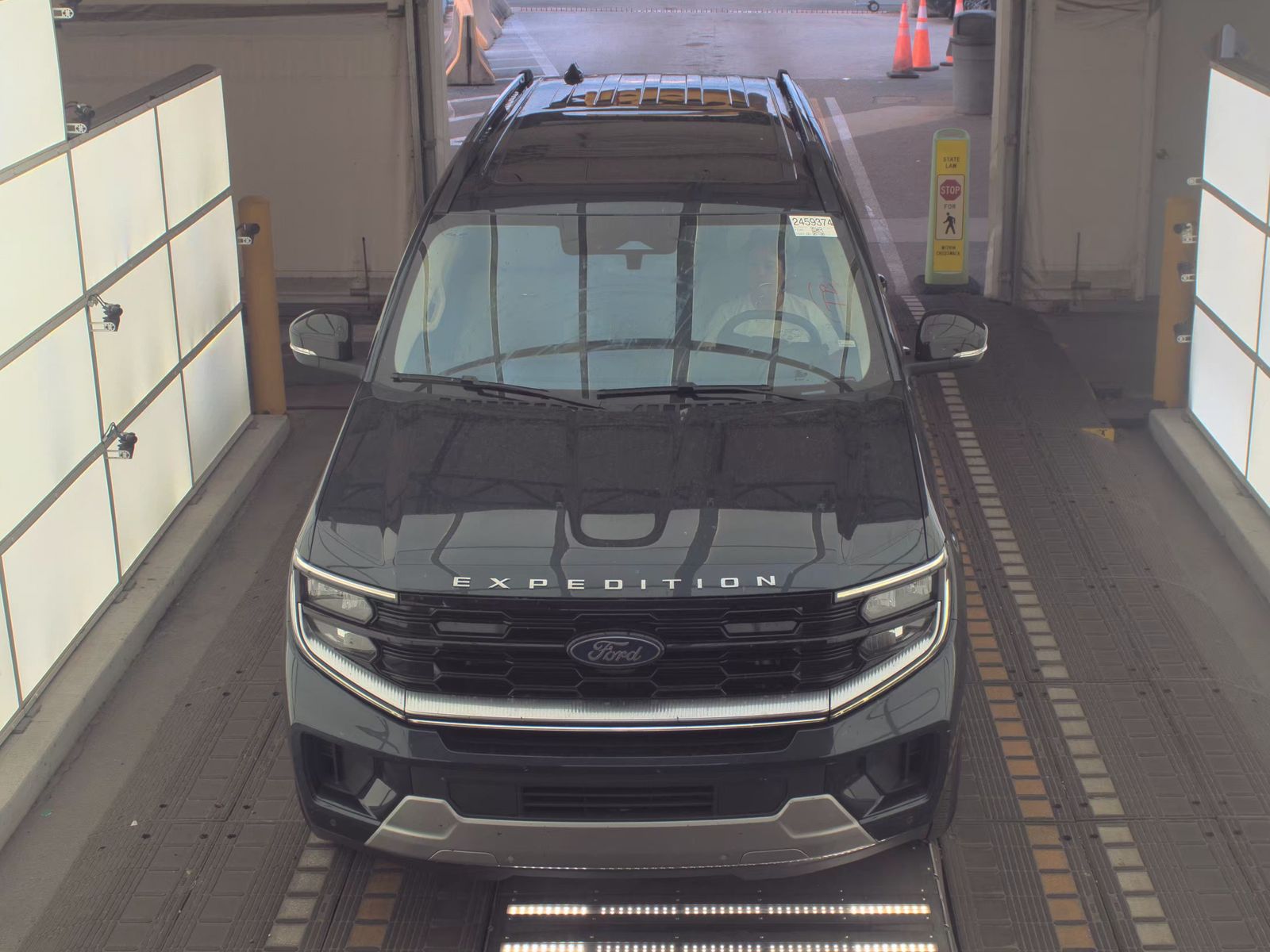 FORD EXPEDITION MAX - 3
