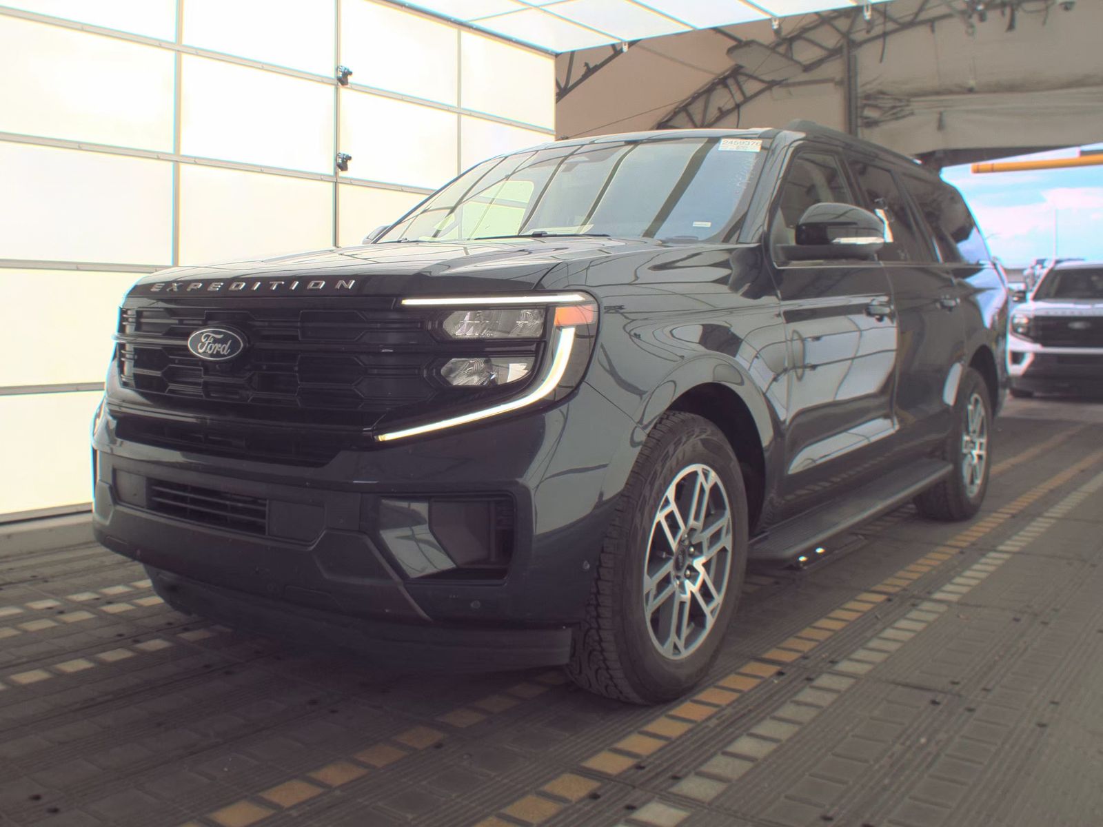 FORD EXPEDITION MAX - 1