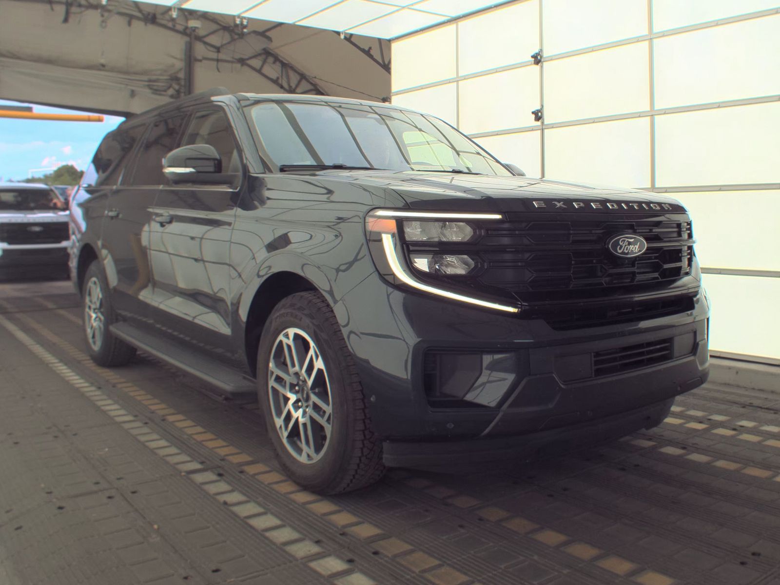 FORD EXPEDITION MAX - 5