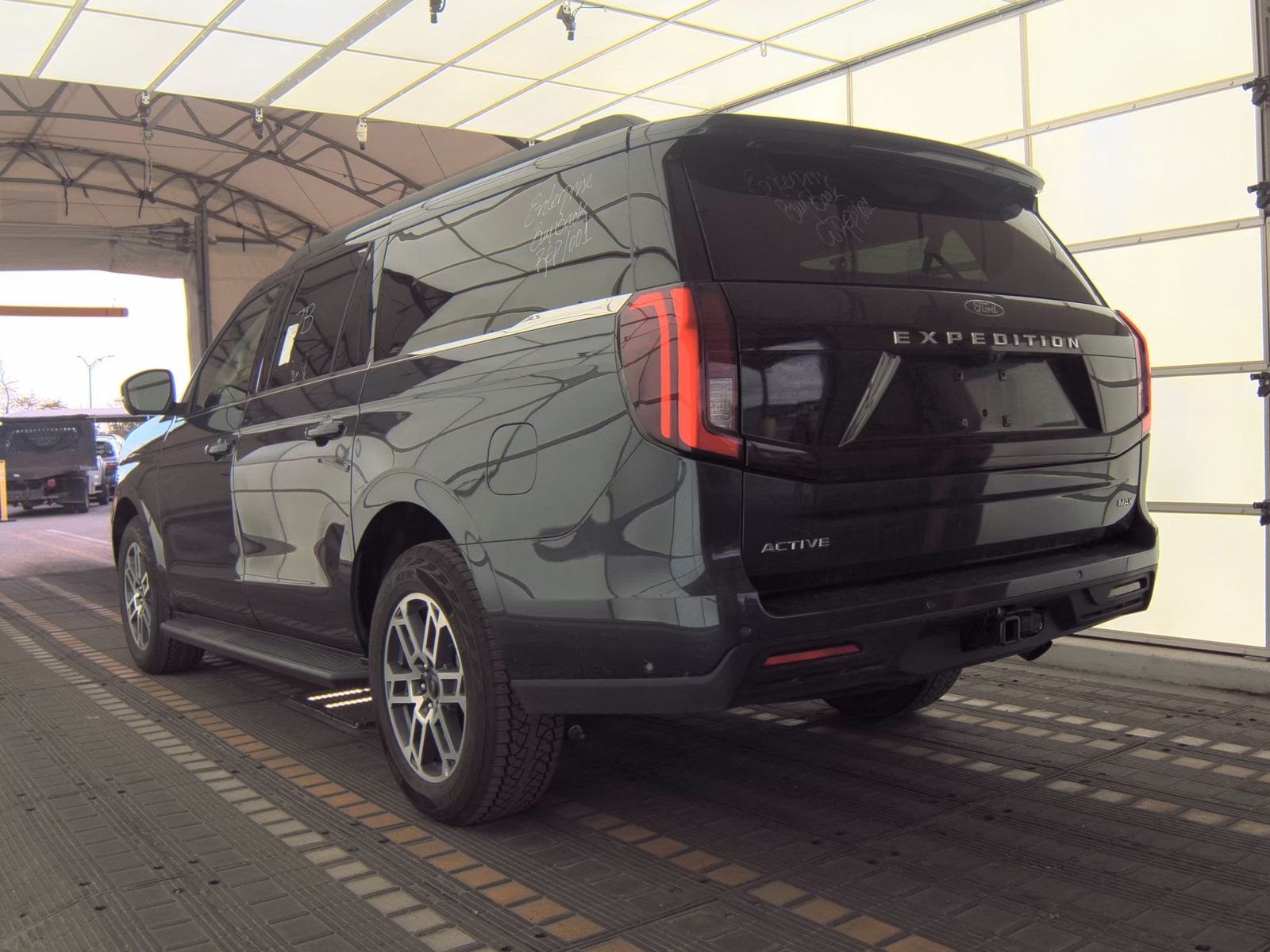 FORD EXPEDITION MAX - 9