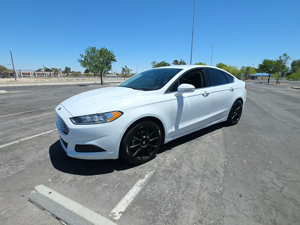 FORD FUSION - 1