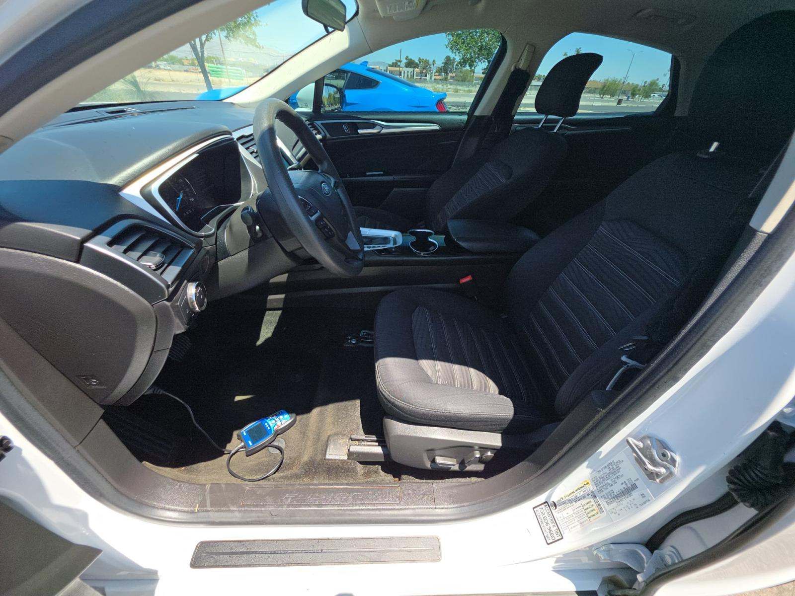 FORD FUSION - 8