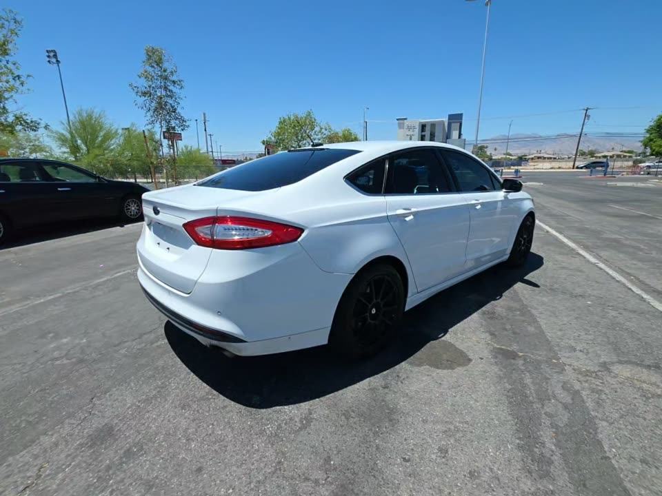 FORD FUSION - 5