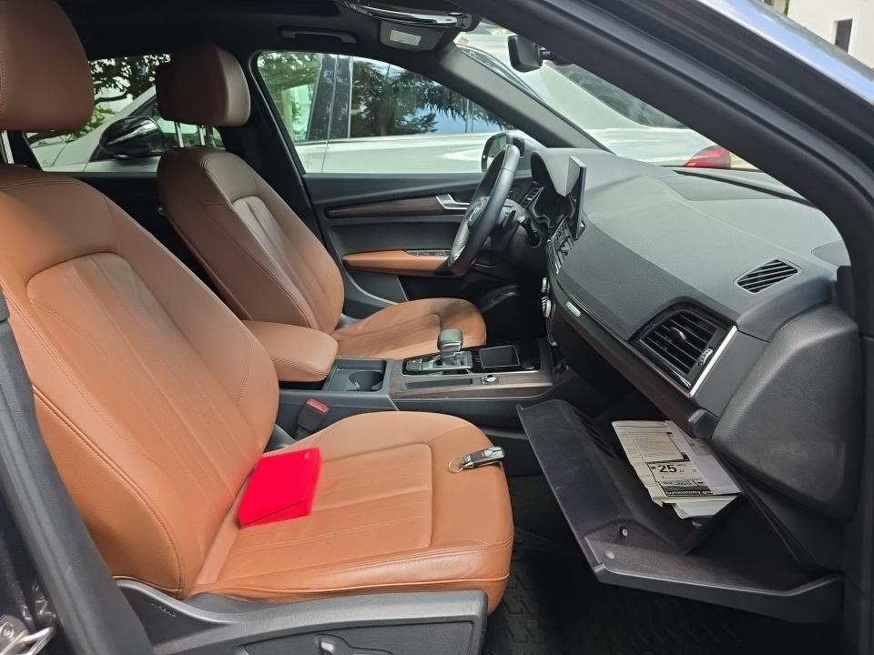 2023 Audi Q5 S line Premium AWD