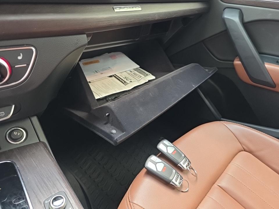 2023 Audi Q5 S line Premium AWD