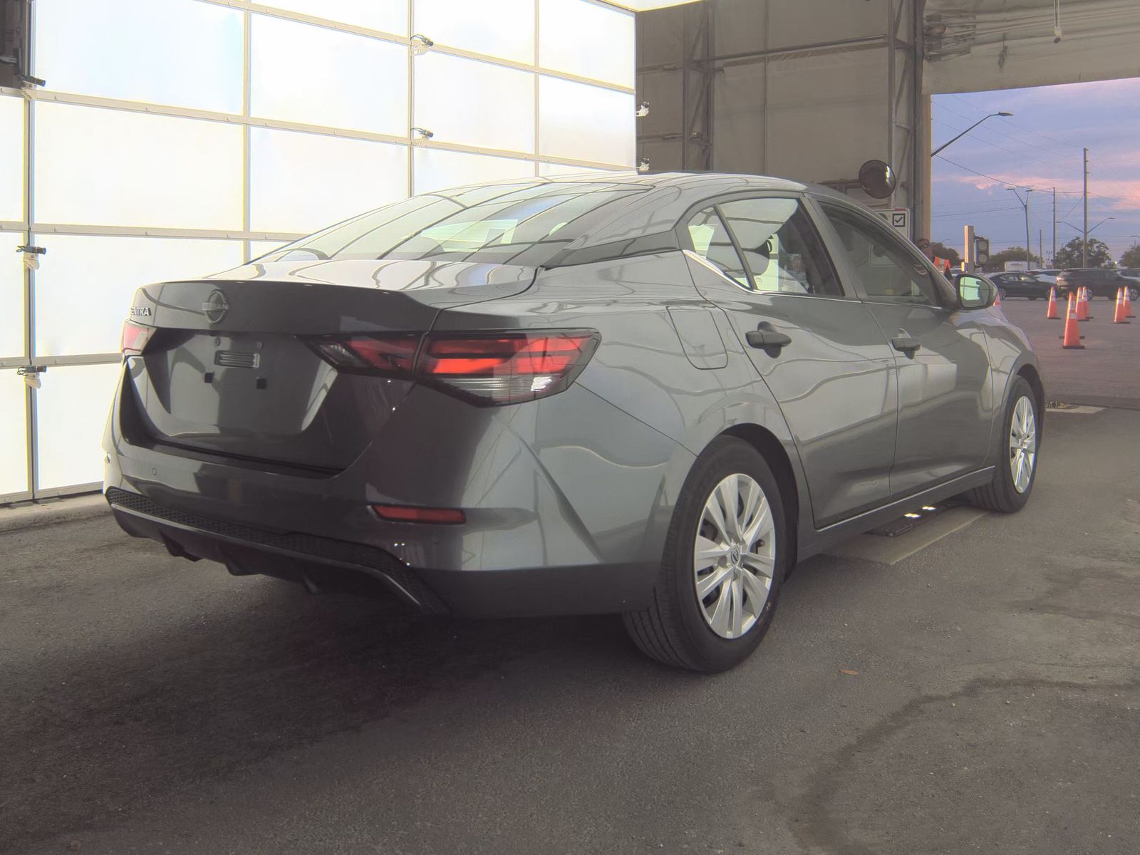 NISSAN SENTRA - 6