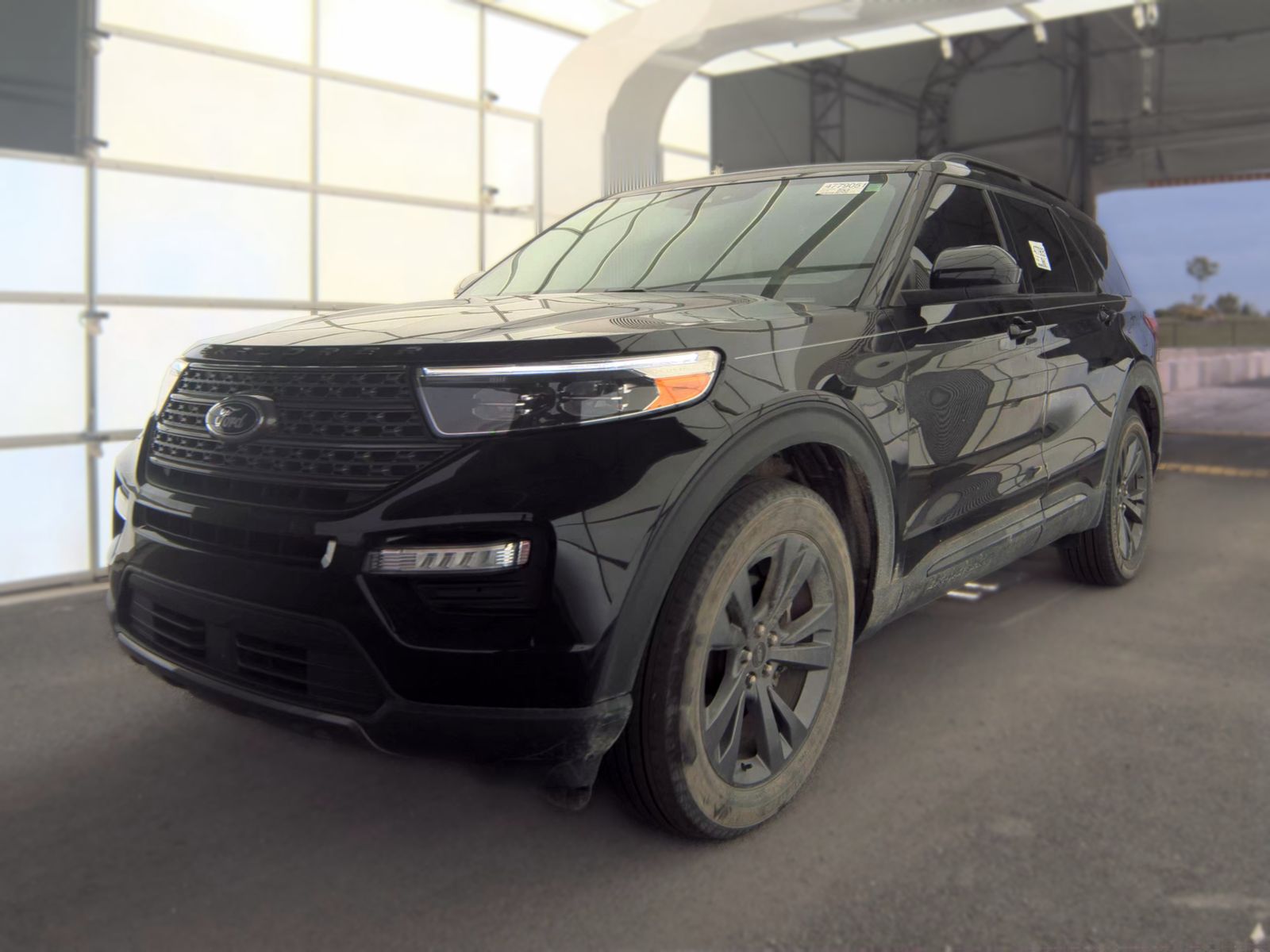 FORD EXPLORER - 1