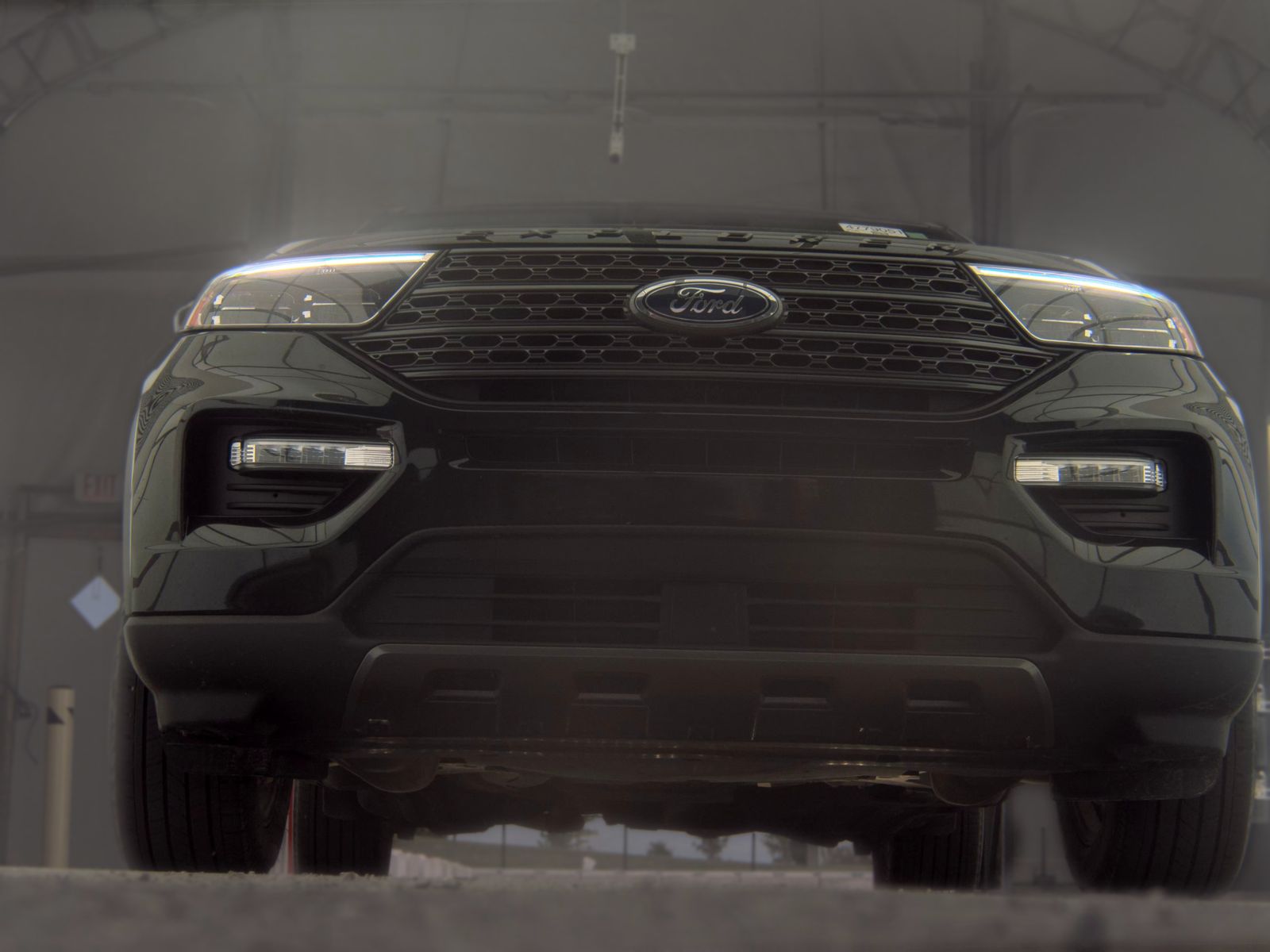 FORD EXPLORER - 4