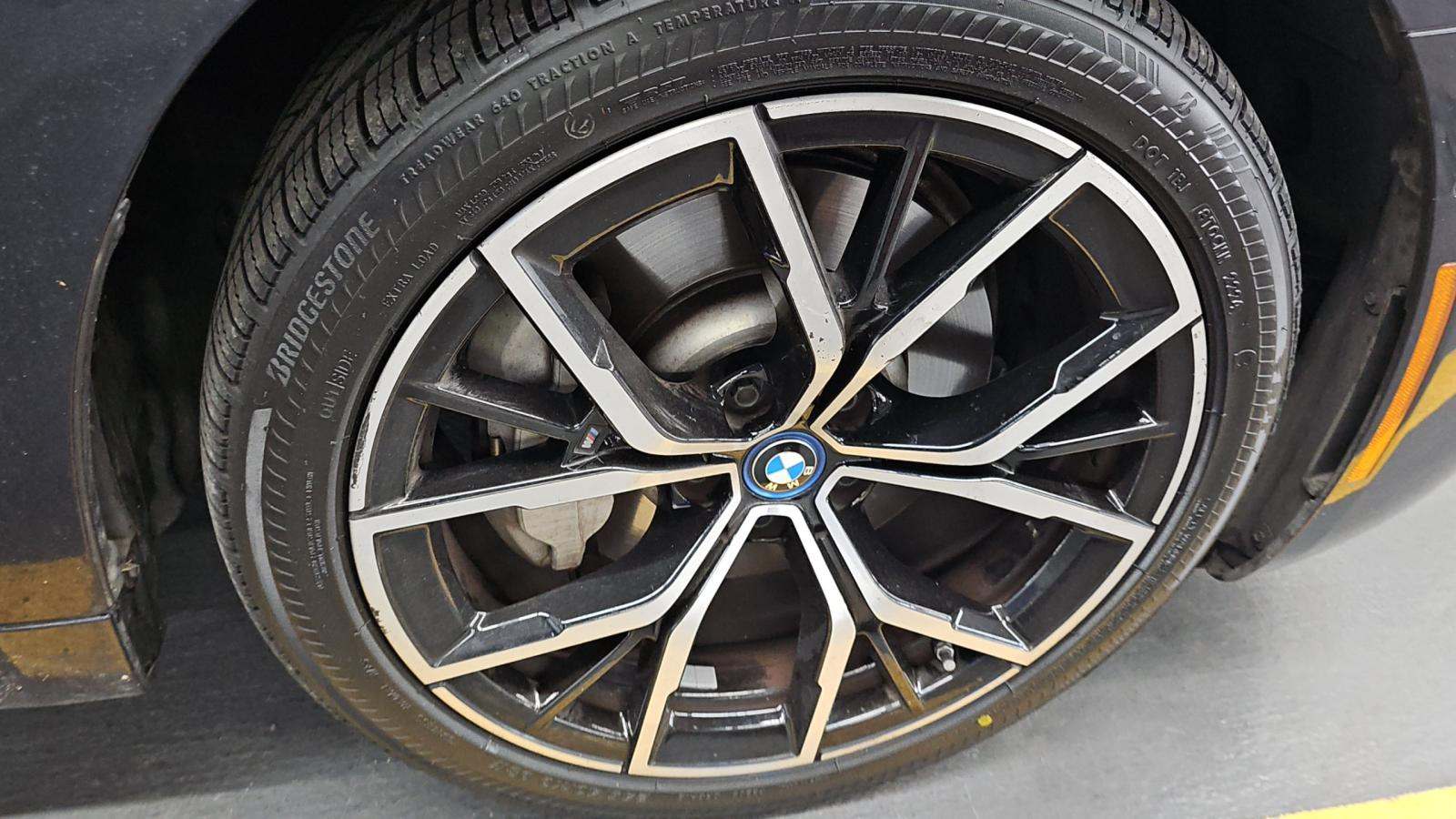 2023 BMW 5 Series 530e RWD