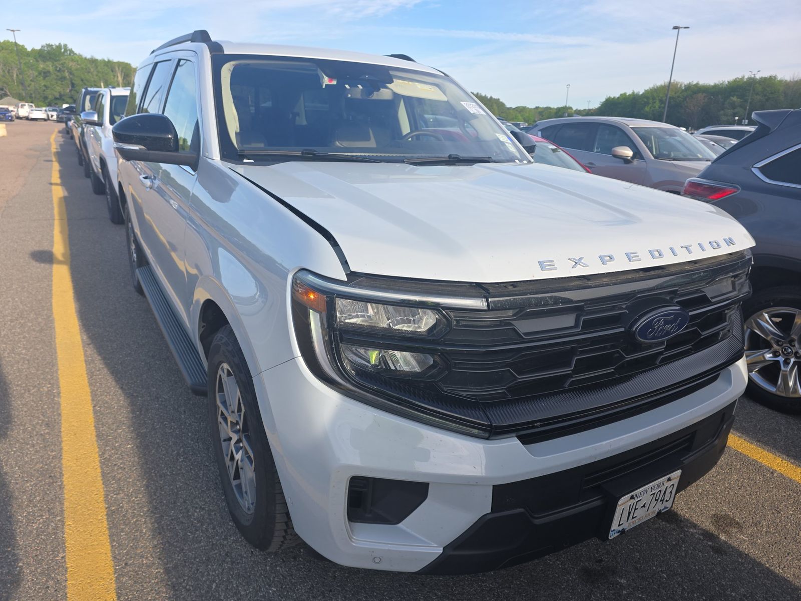 FORD EXPEDITION - 4