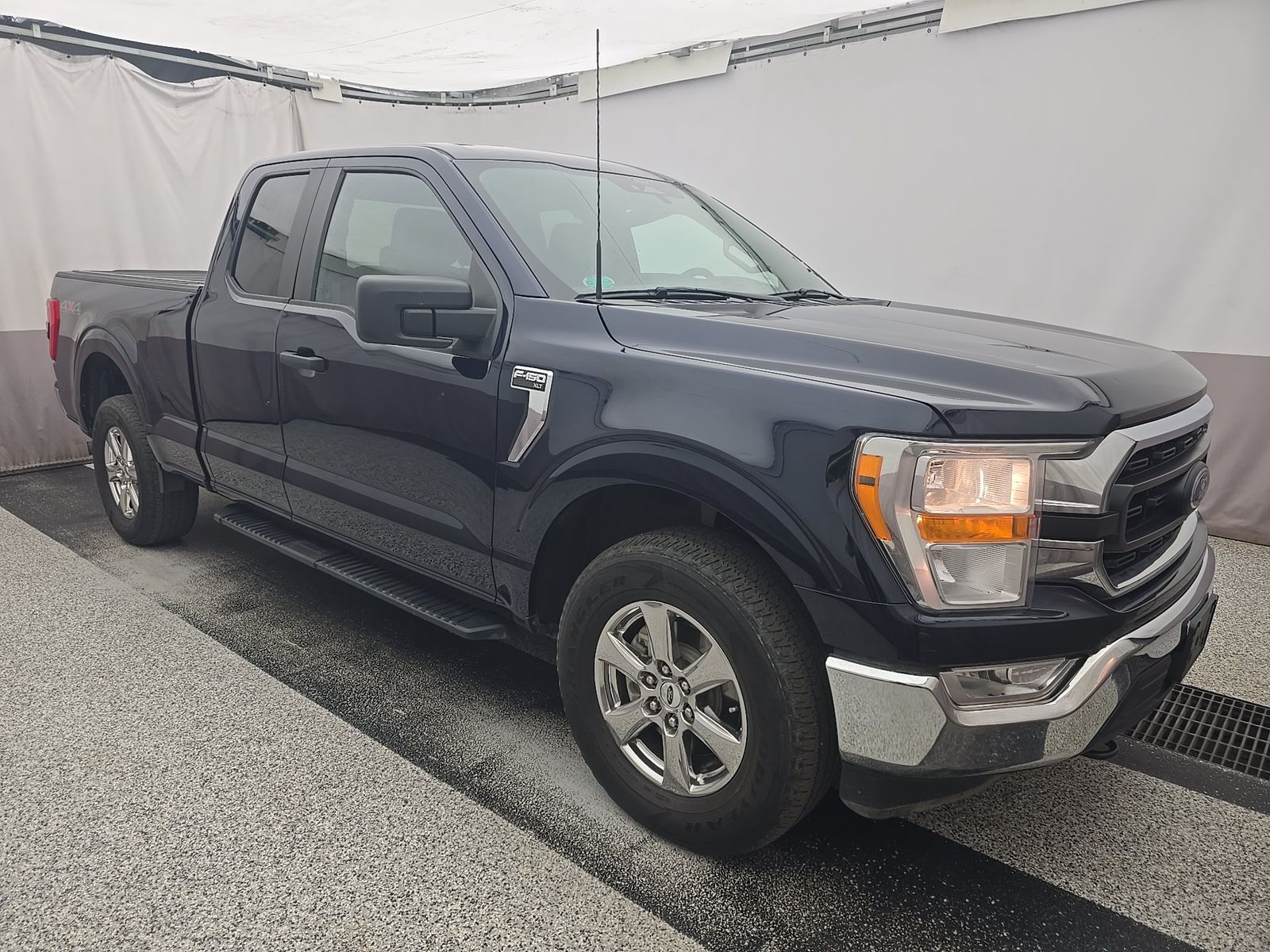 2022 Ford F-150 XLT AWD