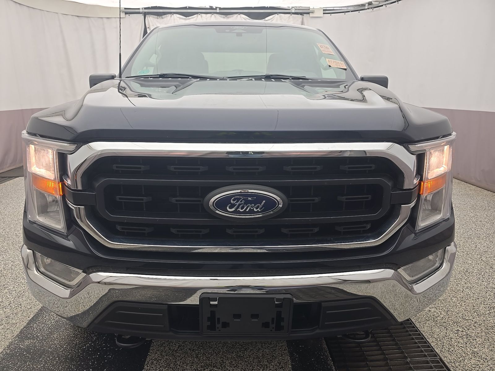 2022 Ford F-150 XLT AWD