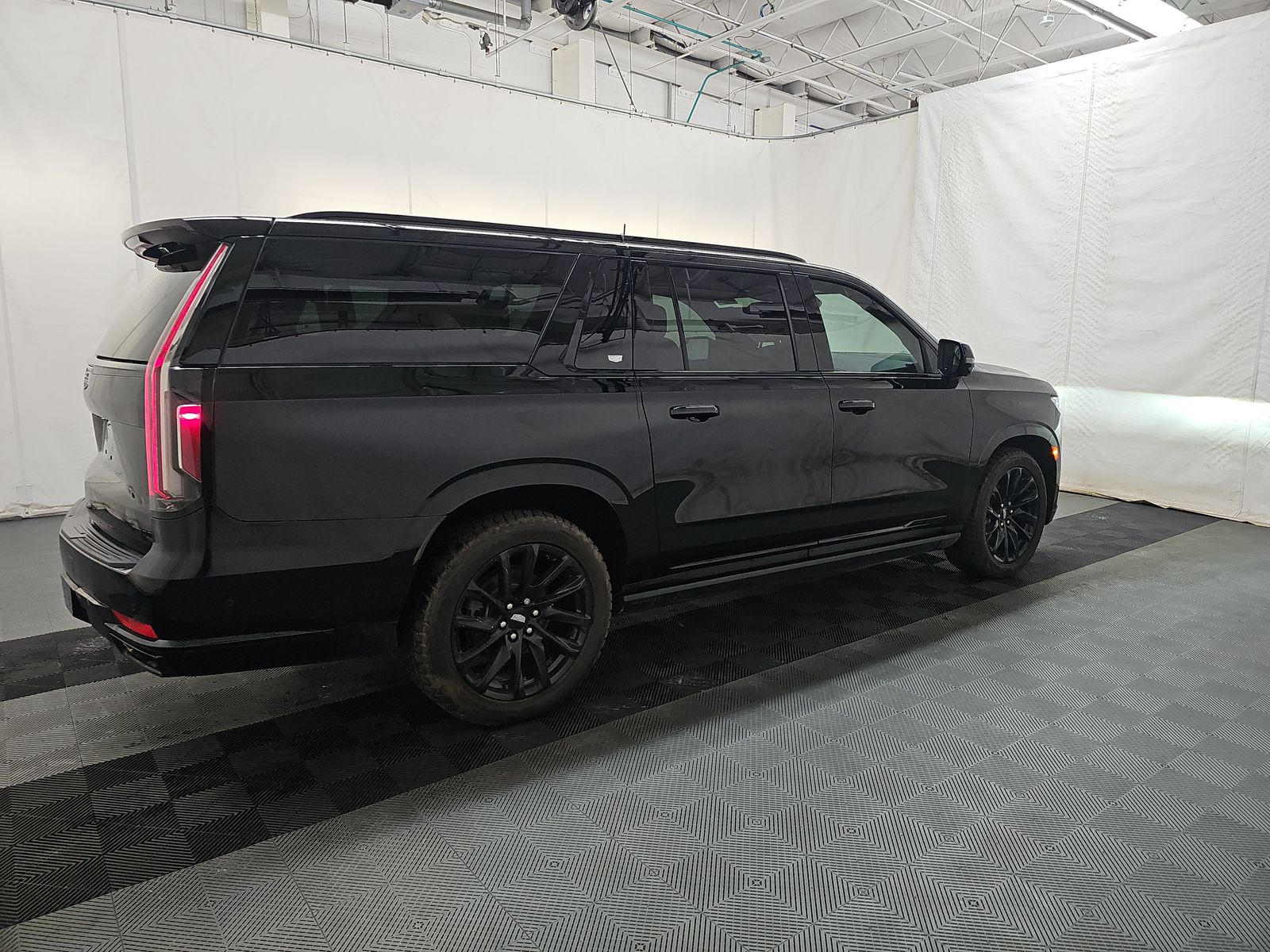 2022 Cadillac Escalade ESV Sport Platinum AWD