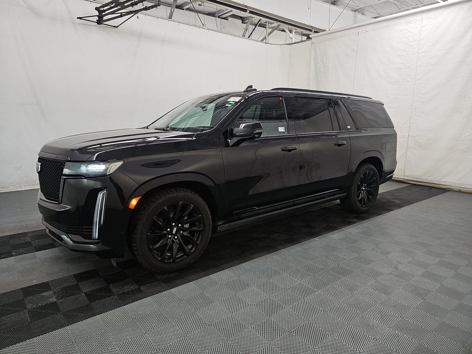 2022 Cadillac Escalade ESV Sport Platinum AWD