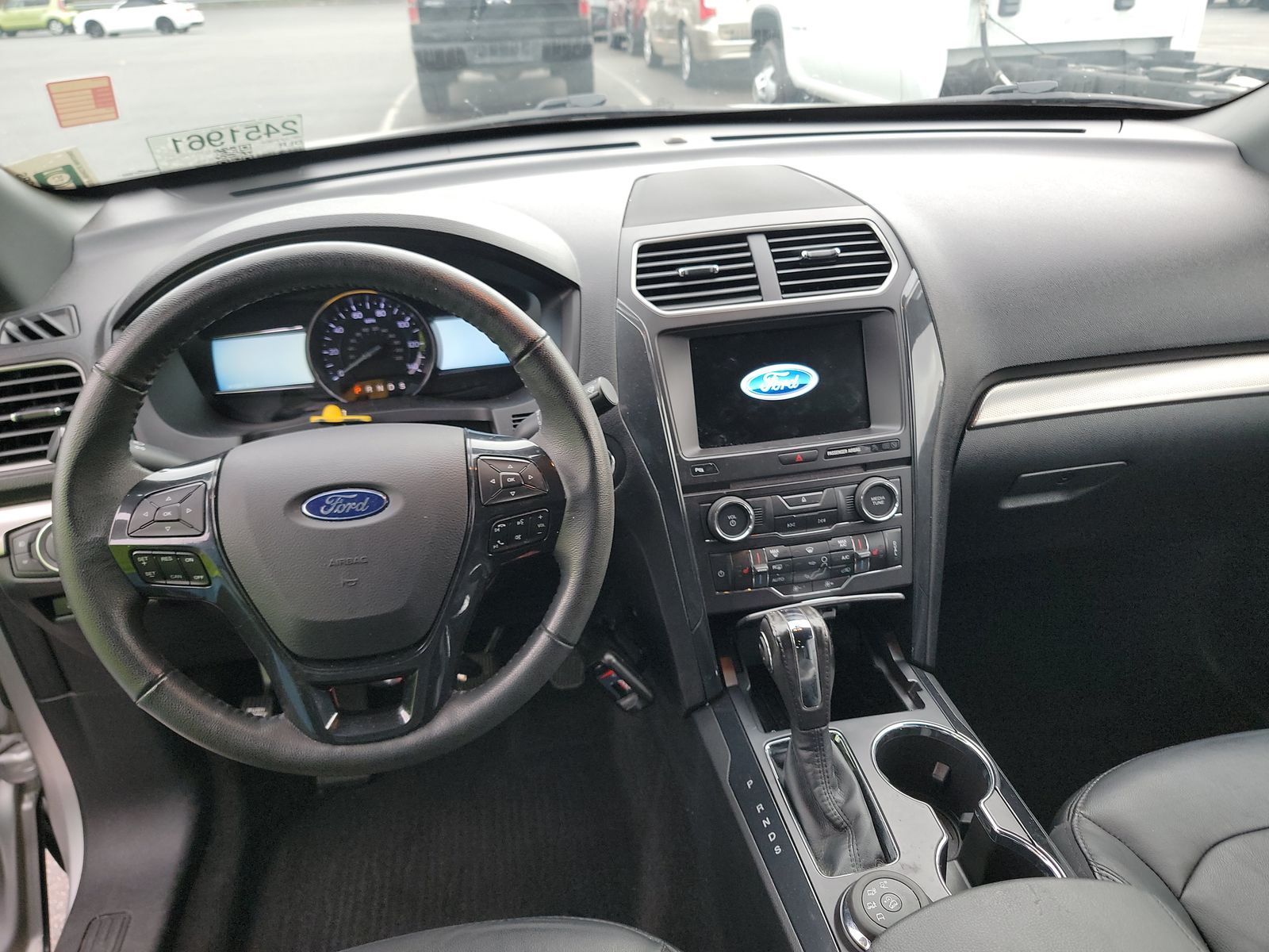 2018 Ford Explorer XLT AWD