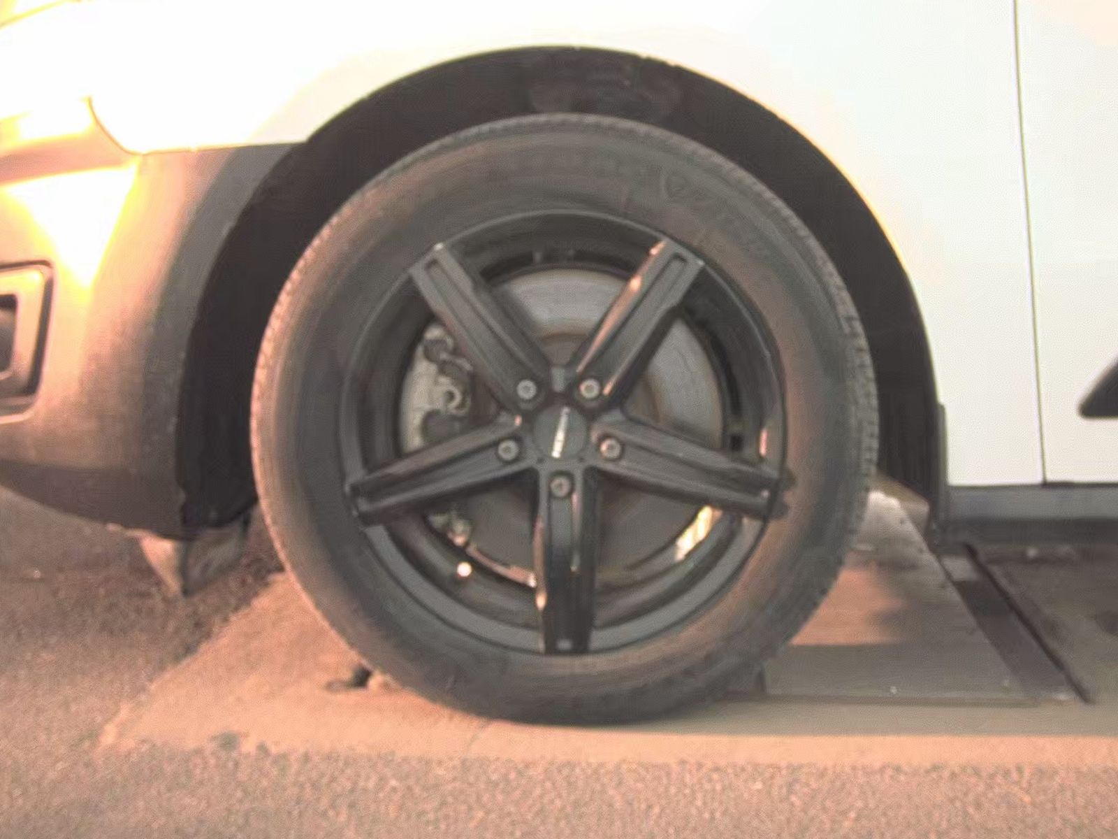 FORD TRANSIT CONNECT - 10