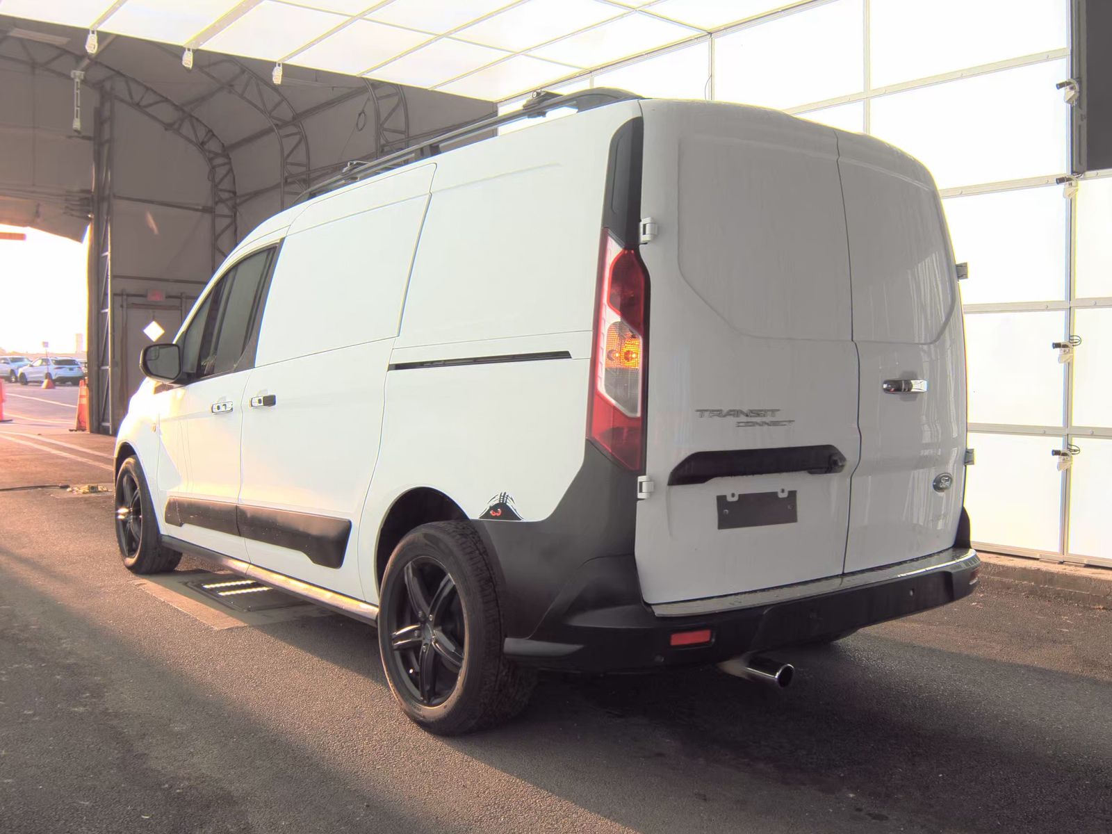 FORD TRANSIT CONNECT - 9