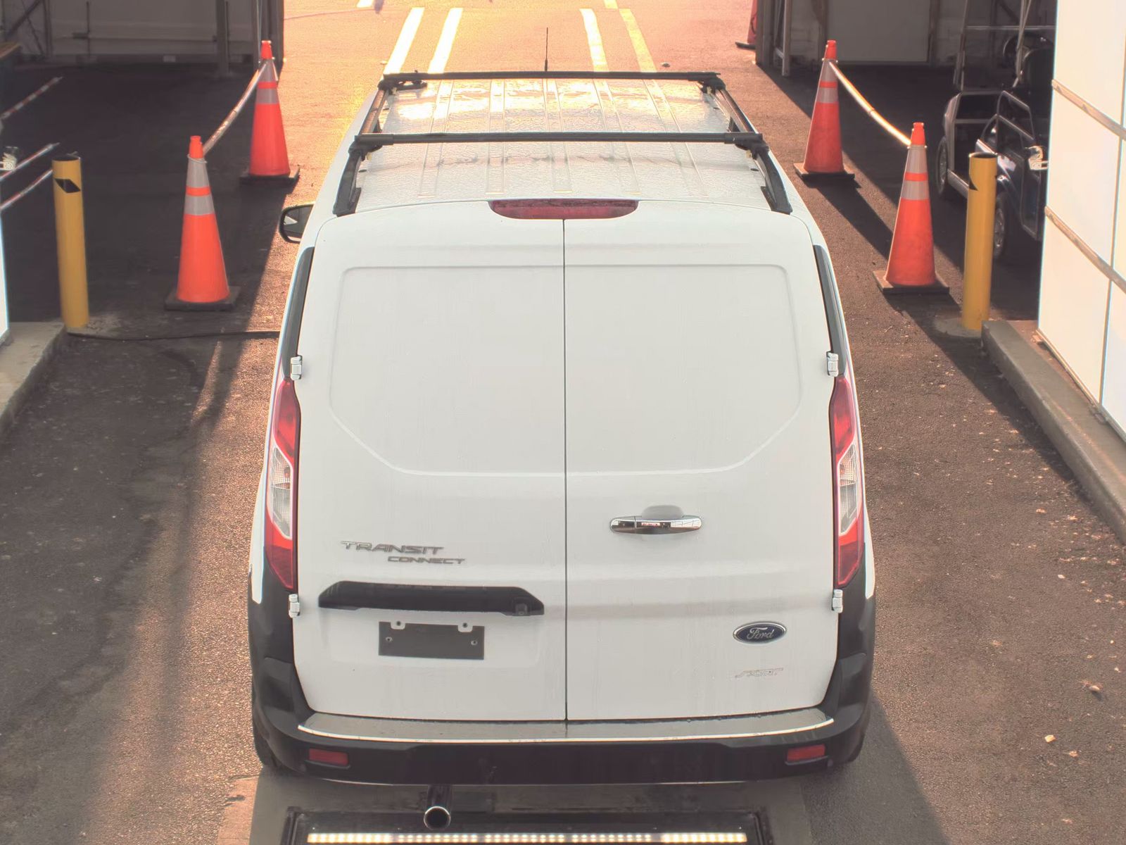 FORD TRANSIT CONNECT - 7