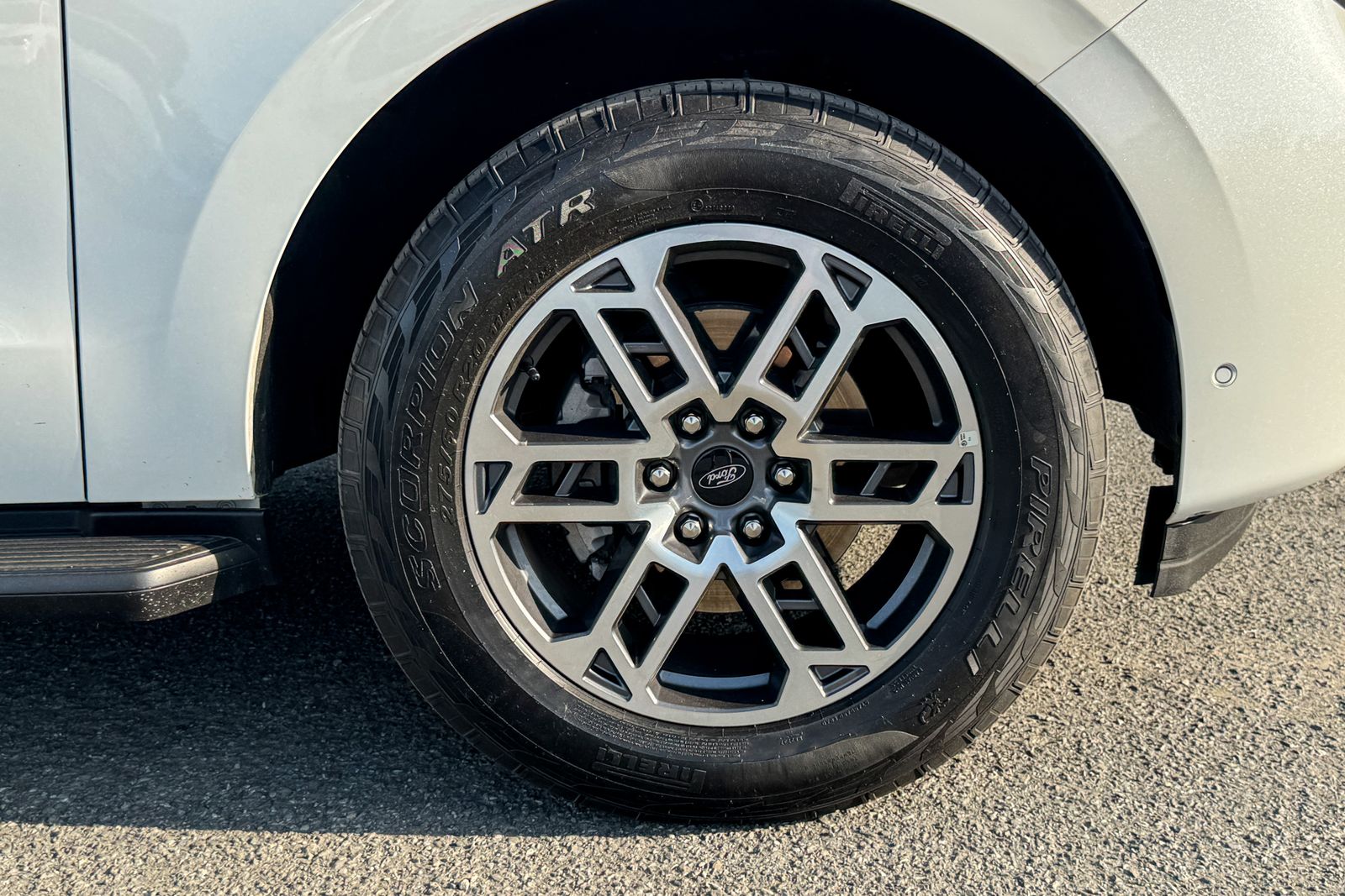 FORD EXPEDITION - 10