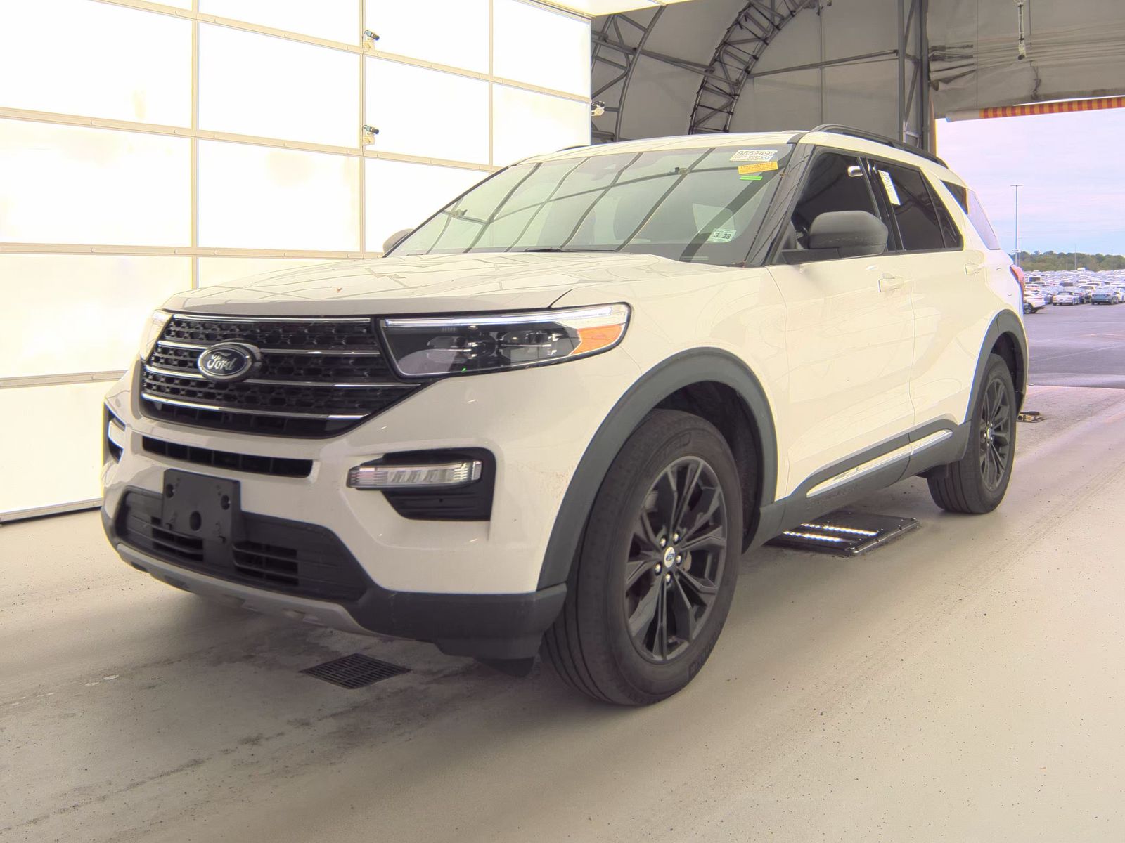 FORD EXPLORER - 1