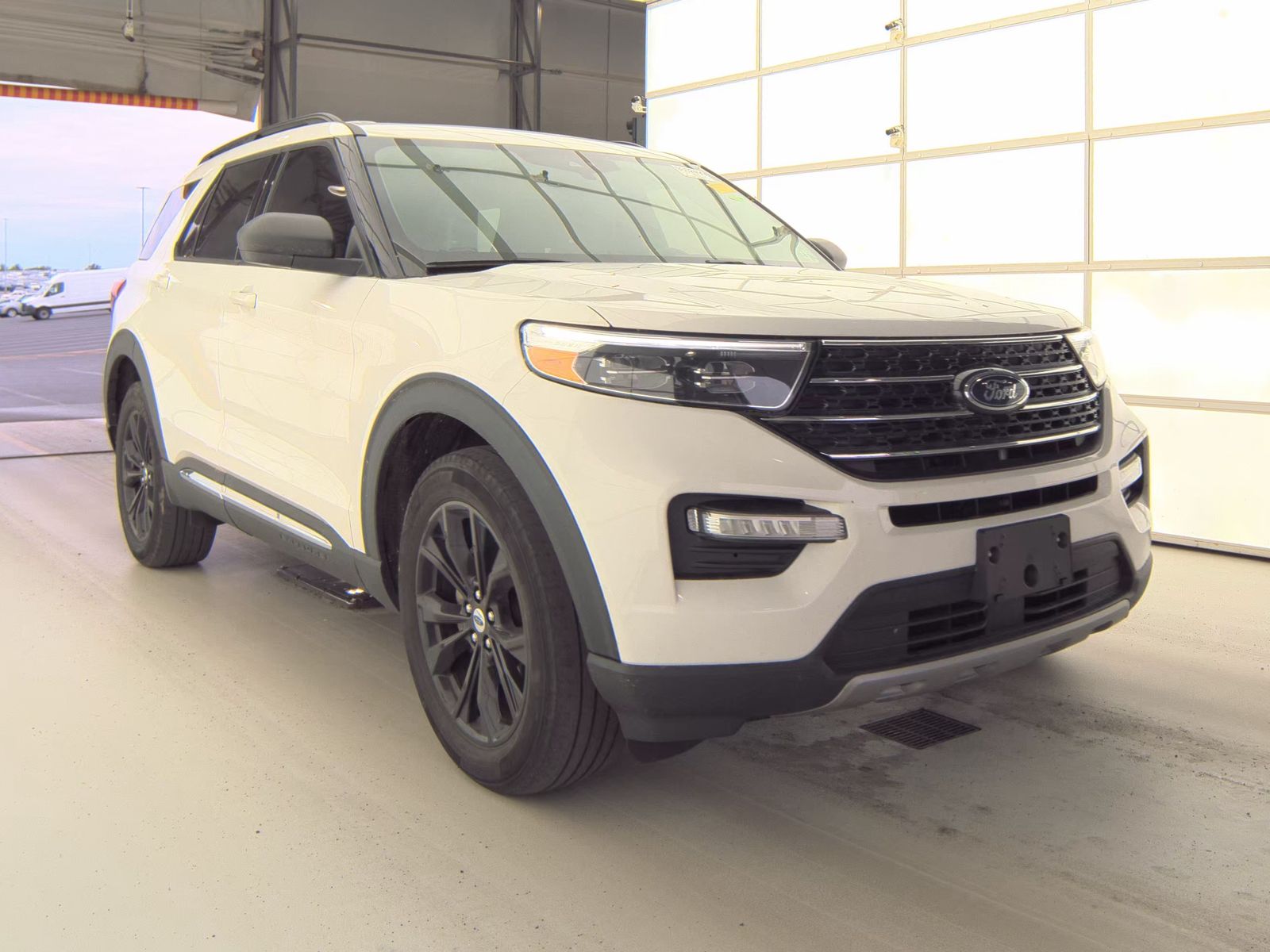 FORD EXPLORER - 5