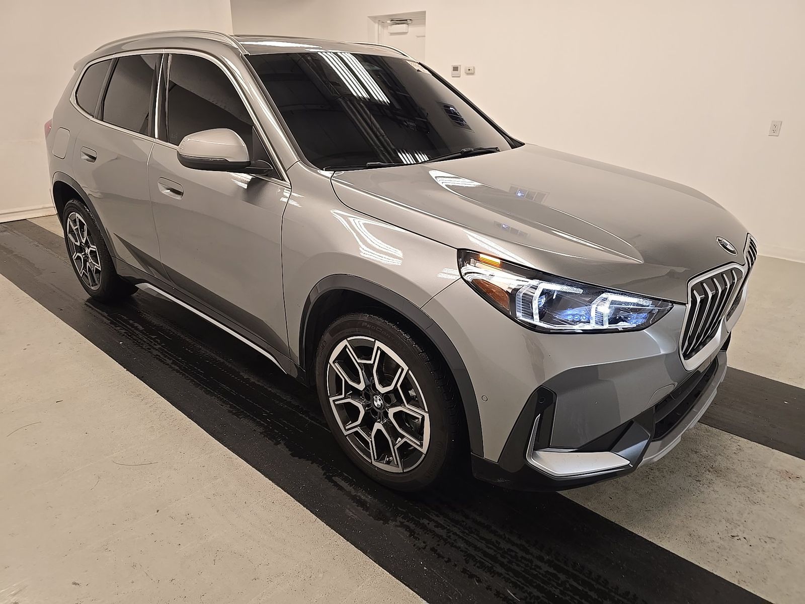 2026 BMW X1 xDrive28i AWD