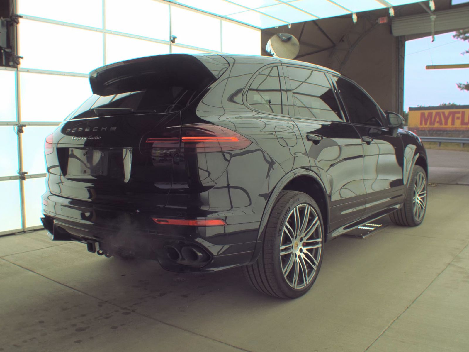 PORSCHE CAYENNE - 6