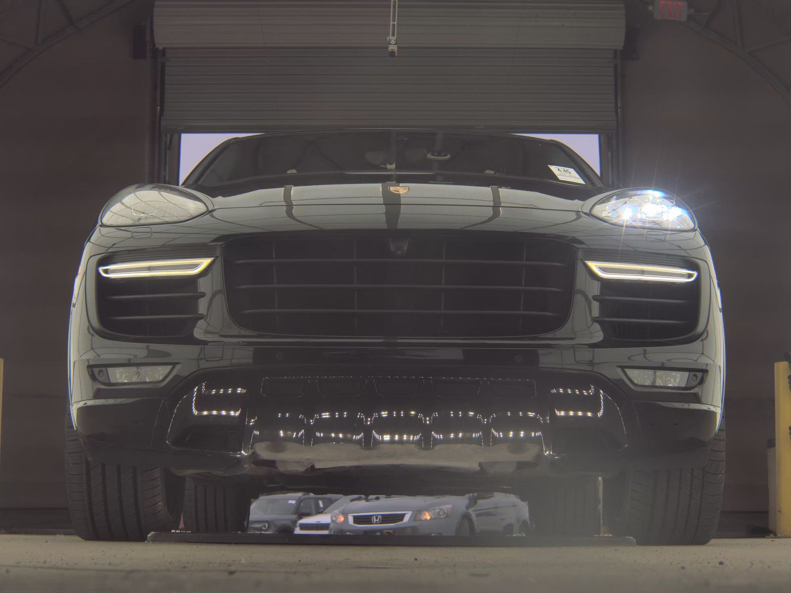 PORSCHE CAYENNE - 4