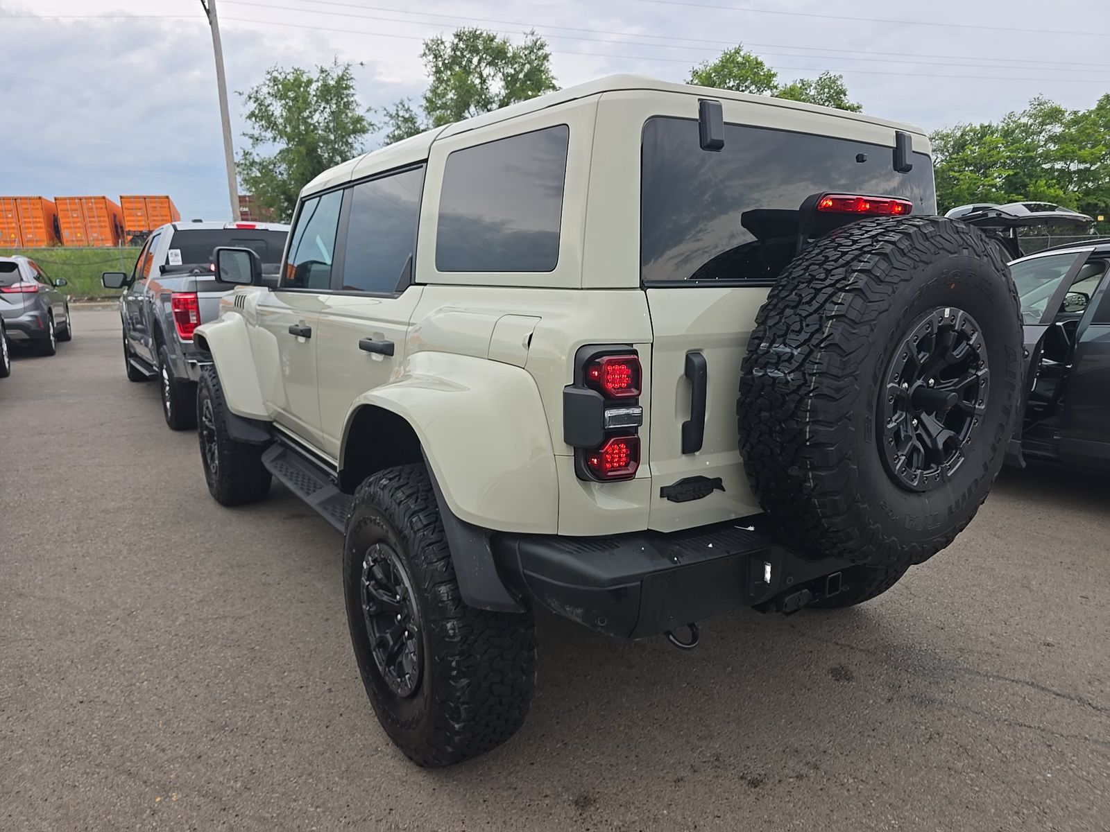 FORD BRONCO - 7