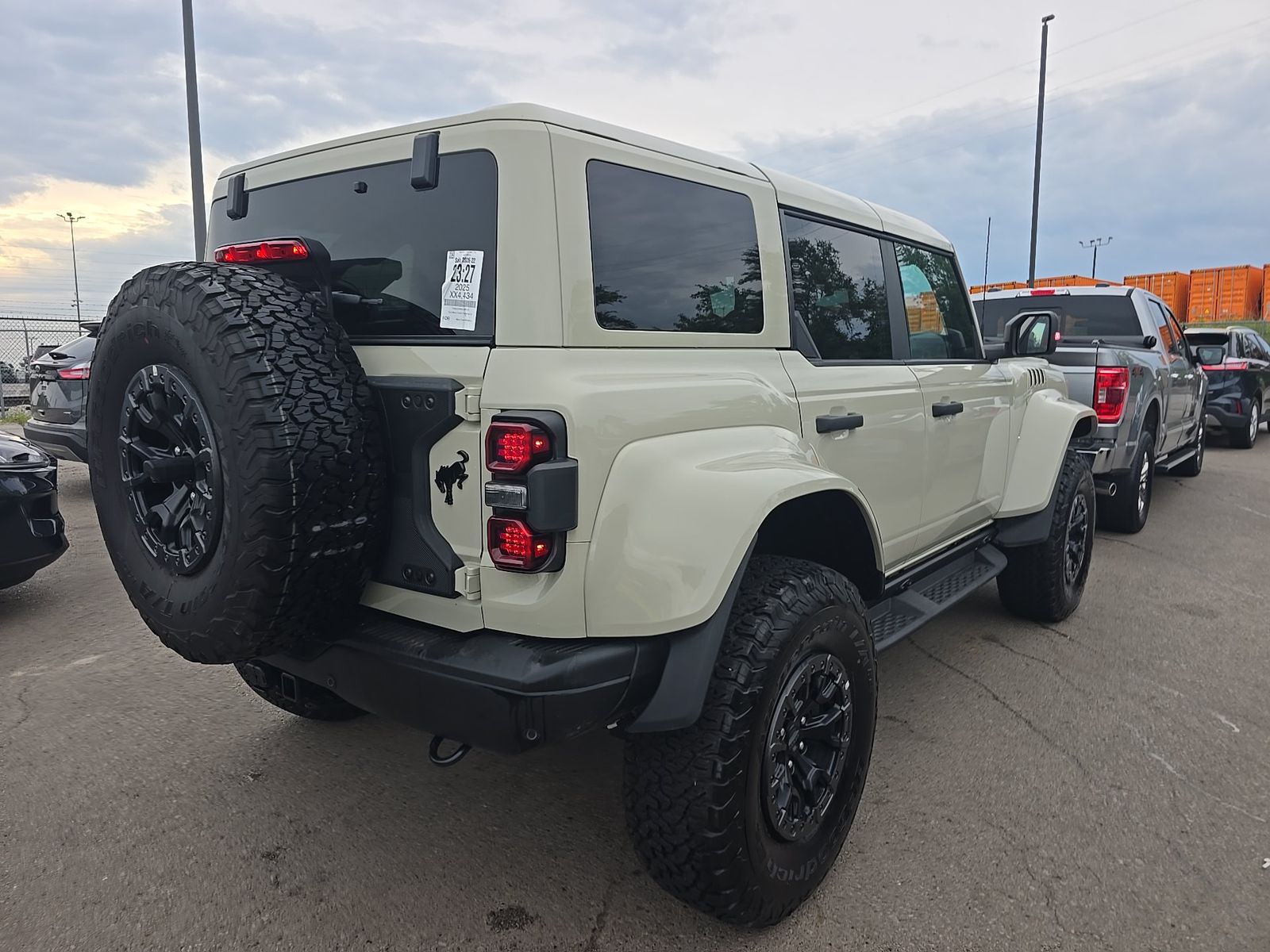 FORD BRONCO - 5