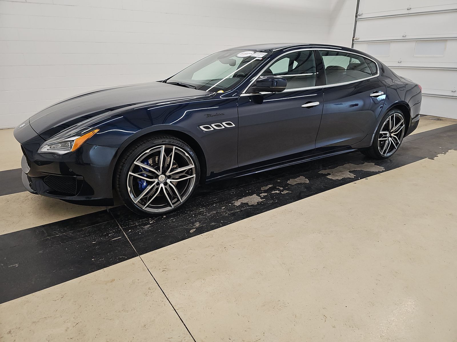 2022 Maserati Quattroporte Modena Q4's photo