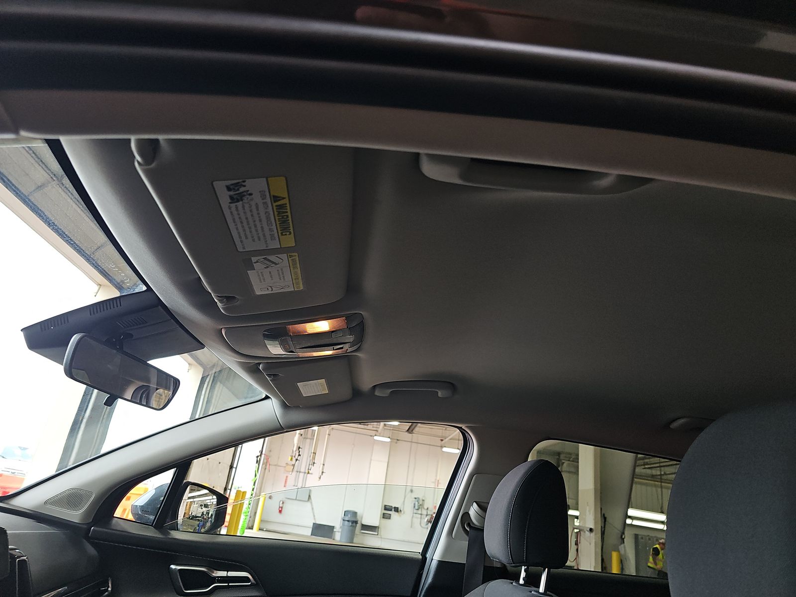 2023 Kia Sportage Hybrid LX AWD