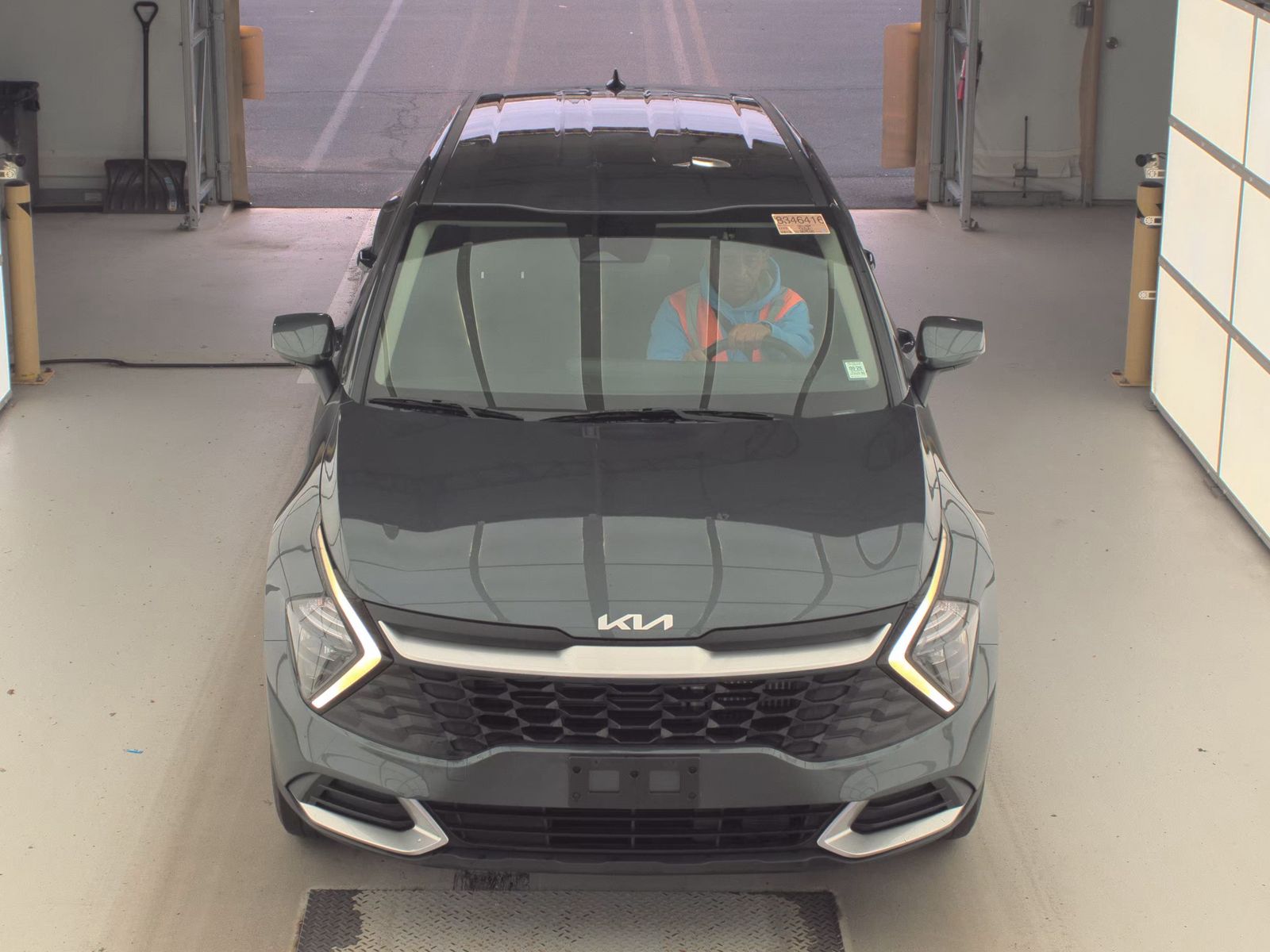 2023 Kia Sportage Hybrid LX AWD