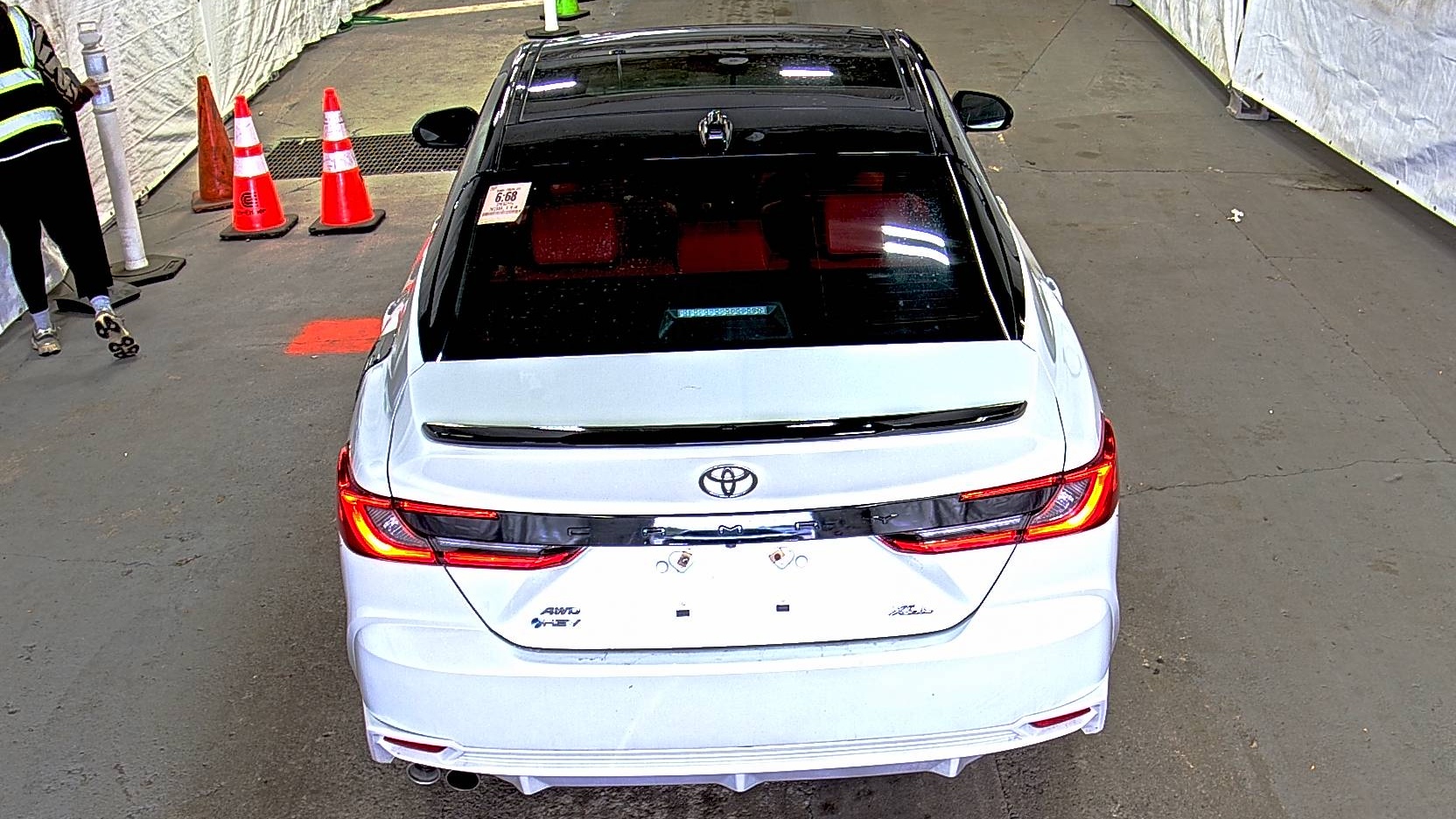 TOYOTA CAMRY - 6