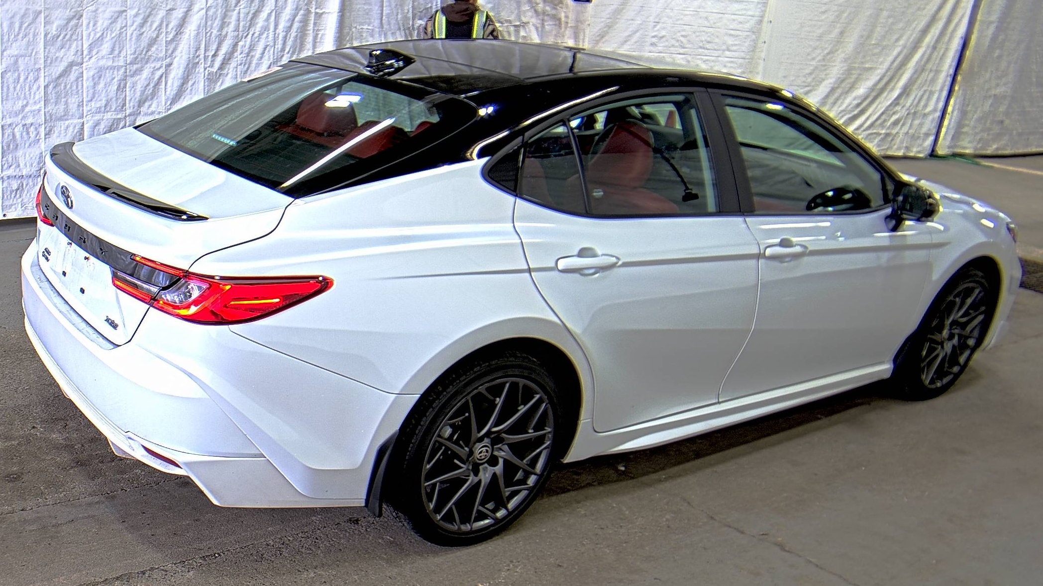 TOYOTA CAMRY - 5
