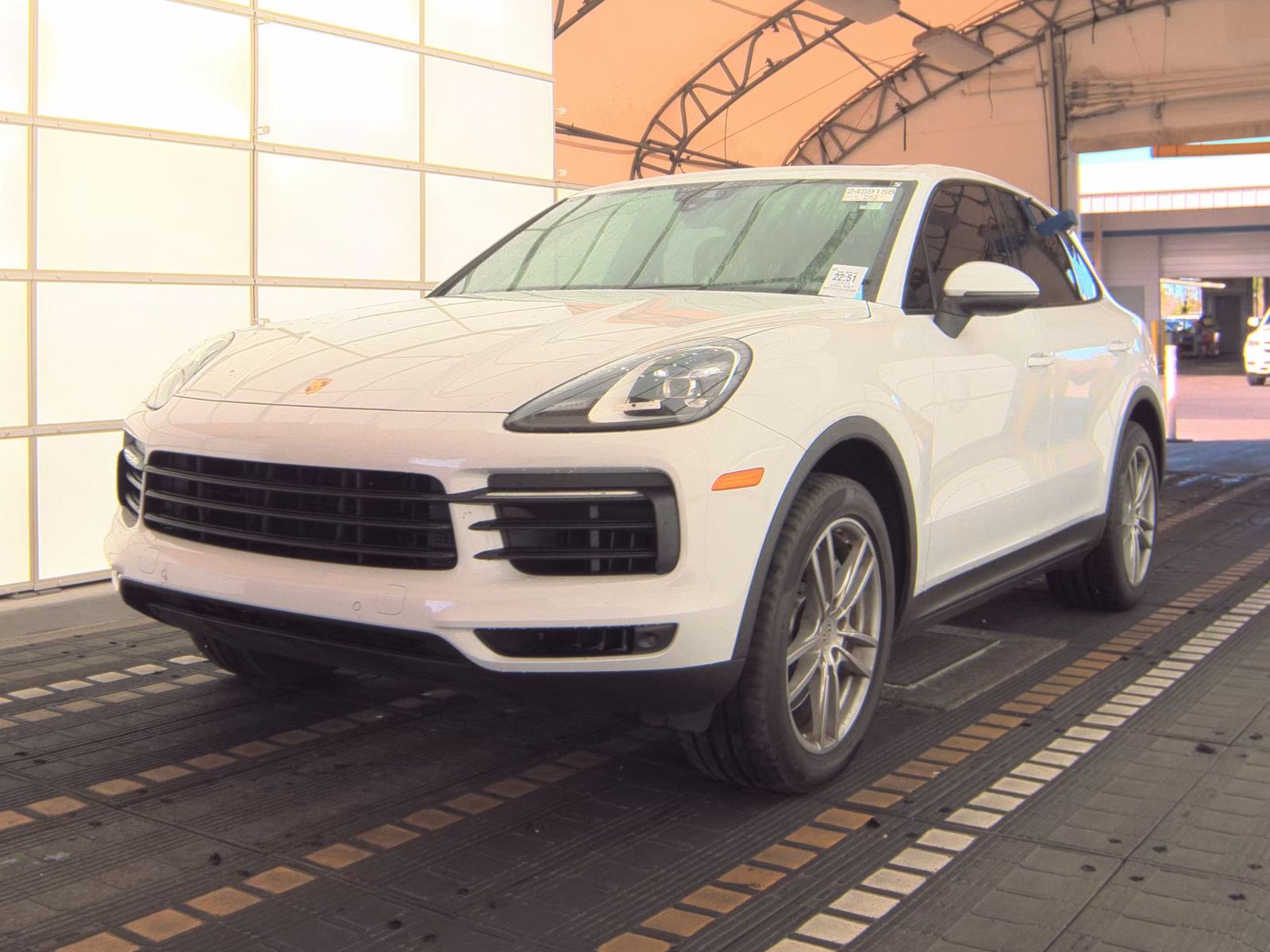 PORSCHE CAYENNE - 1