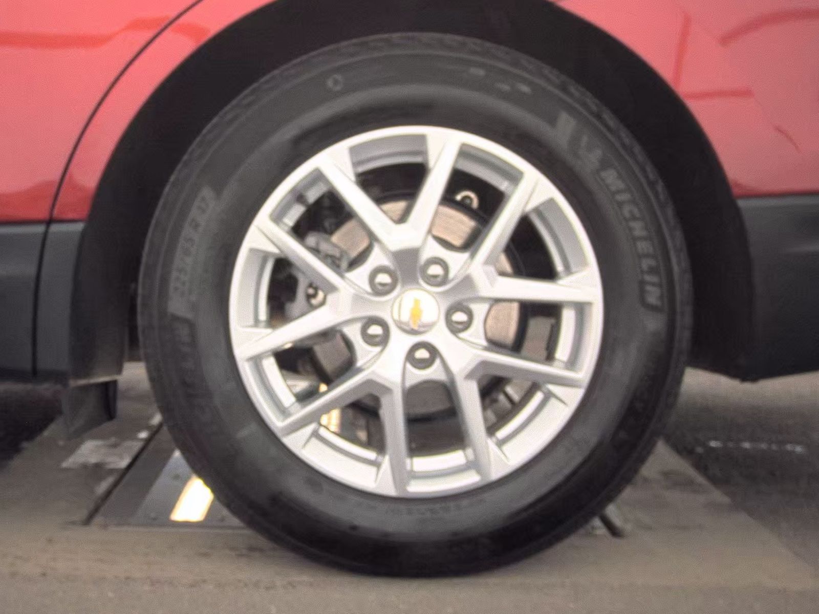 2024 Chevrolet Equinox LT FWD